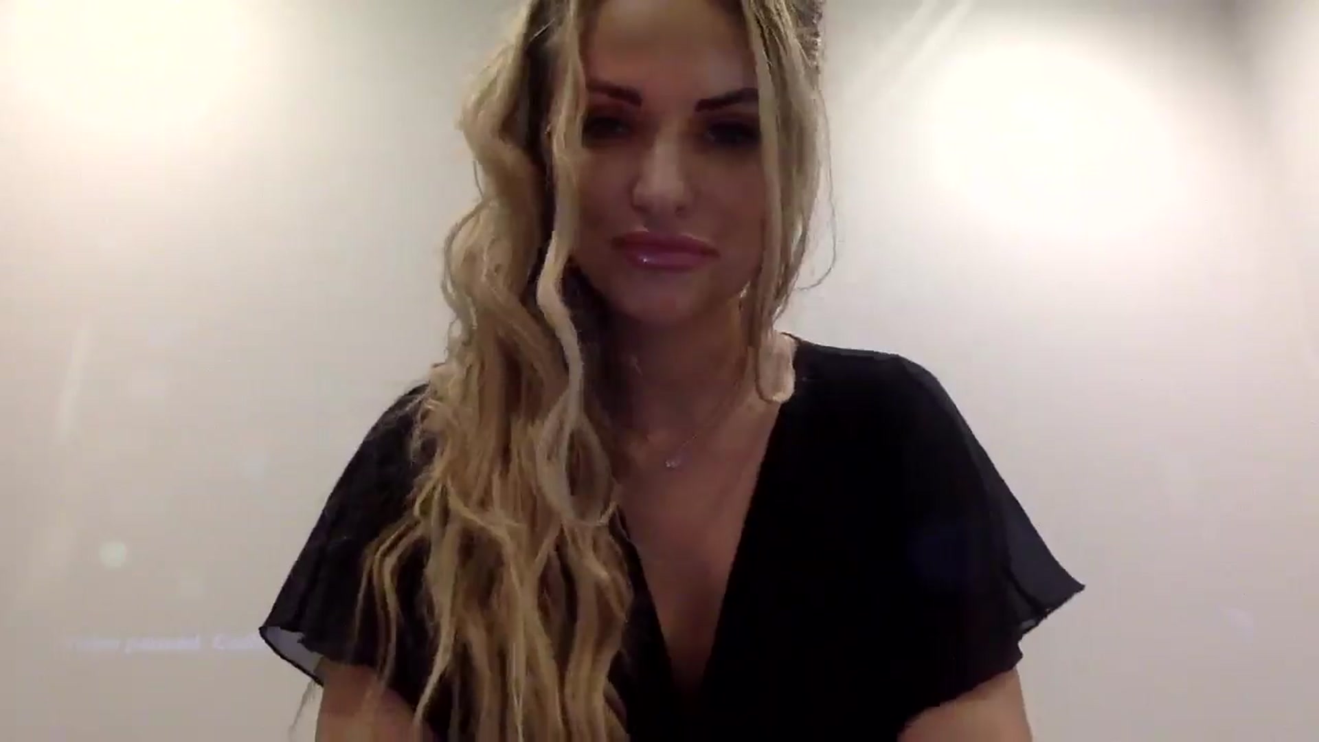 Gallery image thumbnail from Tina_Angel_'s myfreecams stream on, 03/15/2025, 22:21 image 17 of 20
