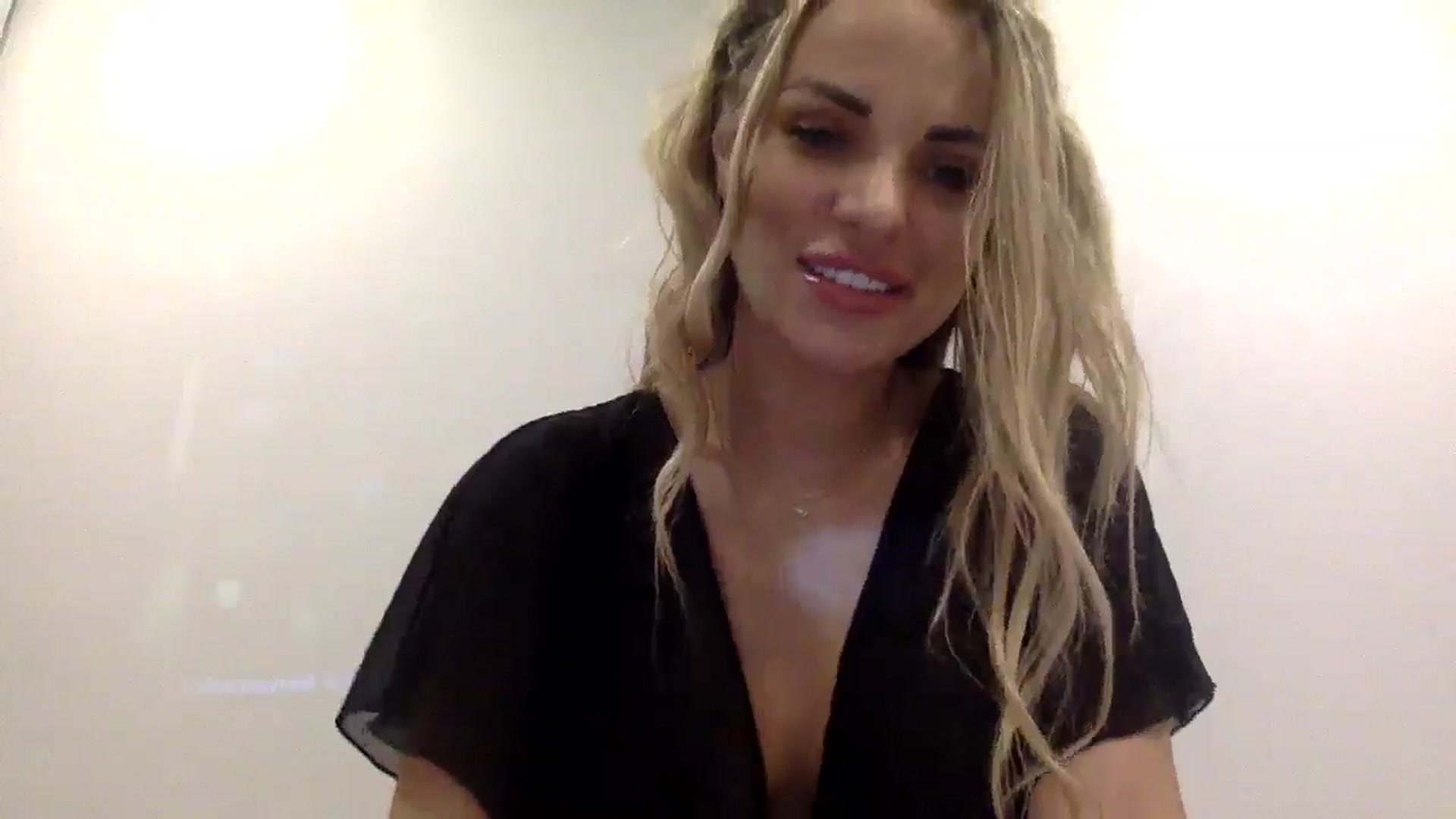 Gallery image thumbnail from Tina_Angel_'s myfreecams stream on, 03/15/2025, 22:34 image 8 of 20