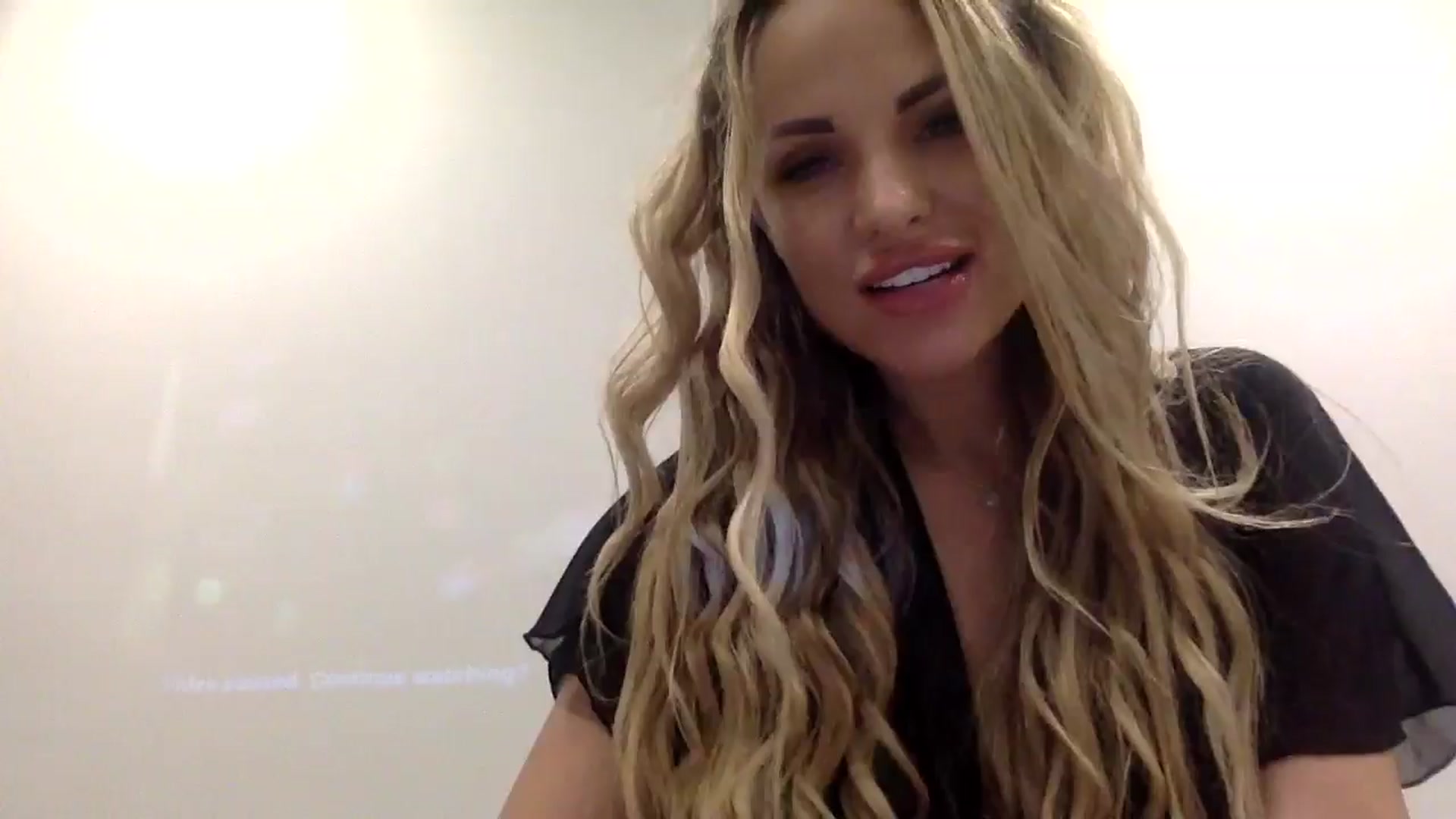 Gallery image thumbnail from Tina_Angel_'s myfreecams stream on, 03/15/2025, 22:34 image 17 of 20