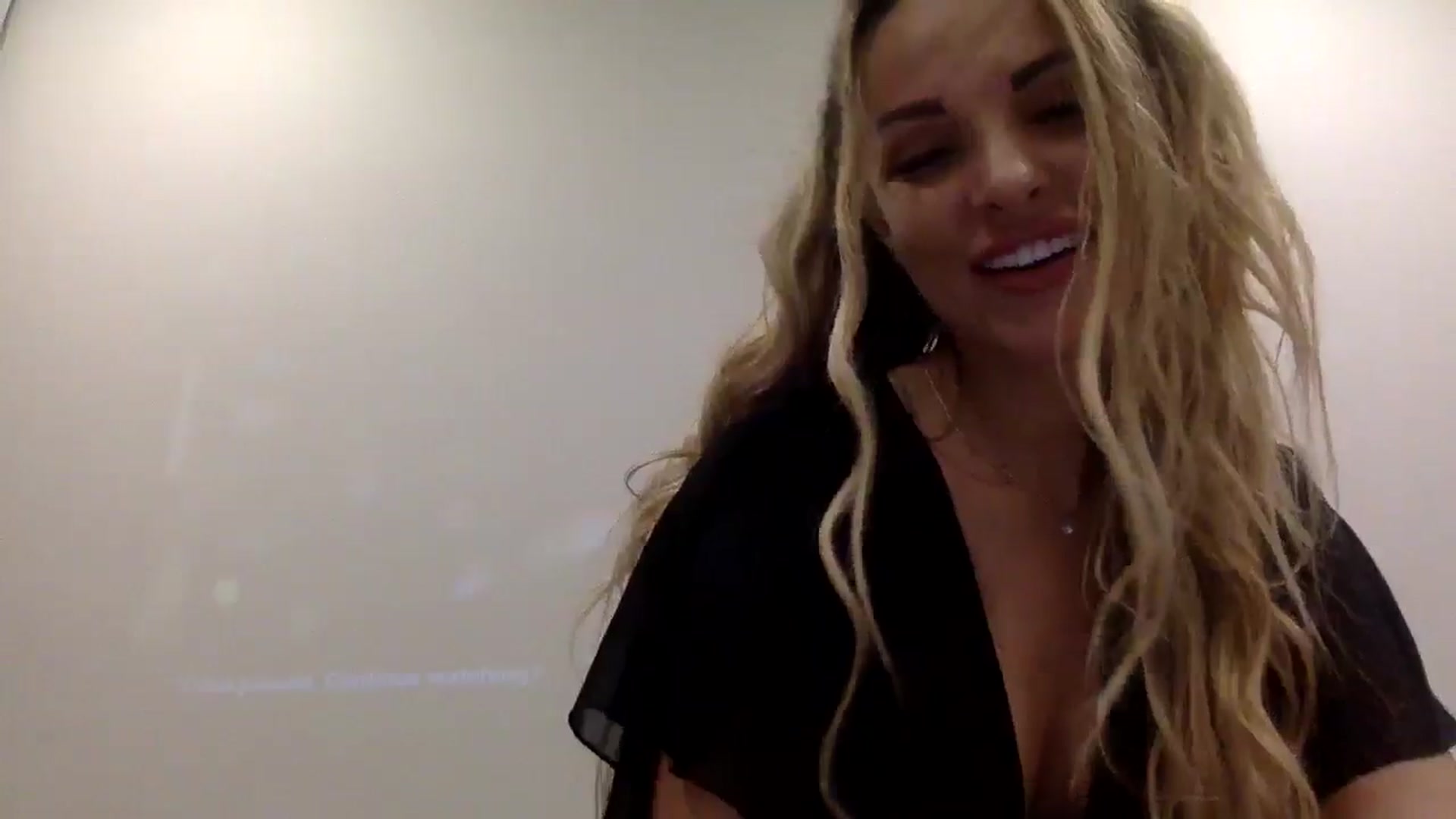 Gallery image thumbnail from Tina_Angel_'s myfreecams stream on, 03/15/2025, 22:34 image 12 of 20