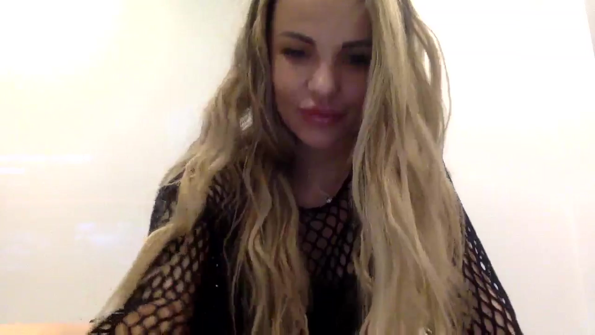 Gallery image thumbnail from Tina_Angel_'s myfreecams stream on, 03/16/2025, 22:52 image 17 of 20