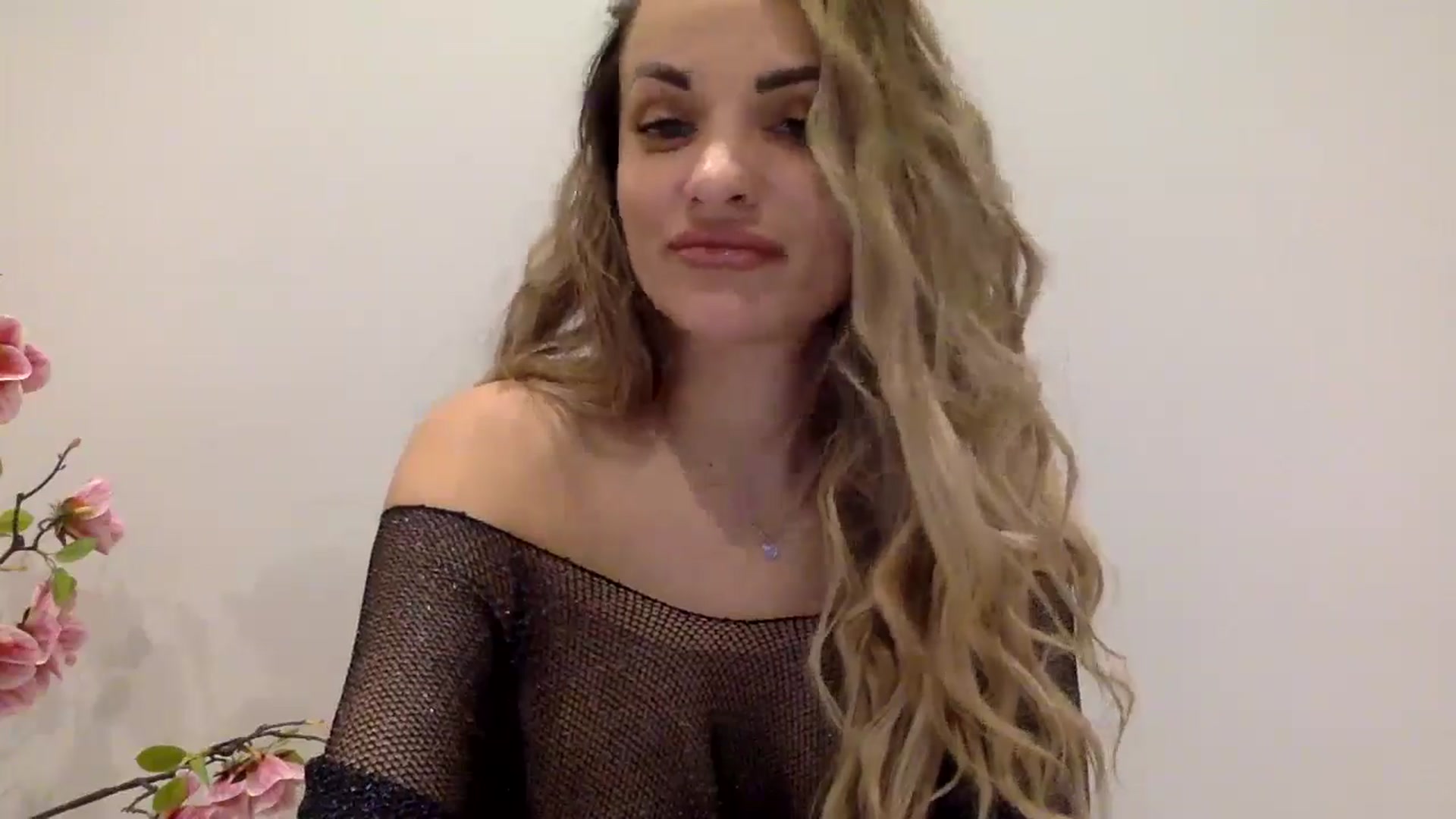 Gallery image thumbnail from Tina_Angel_'s myfreecams stream on, 03/22/2025, 20:28 image 20 of 20