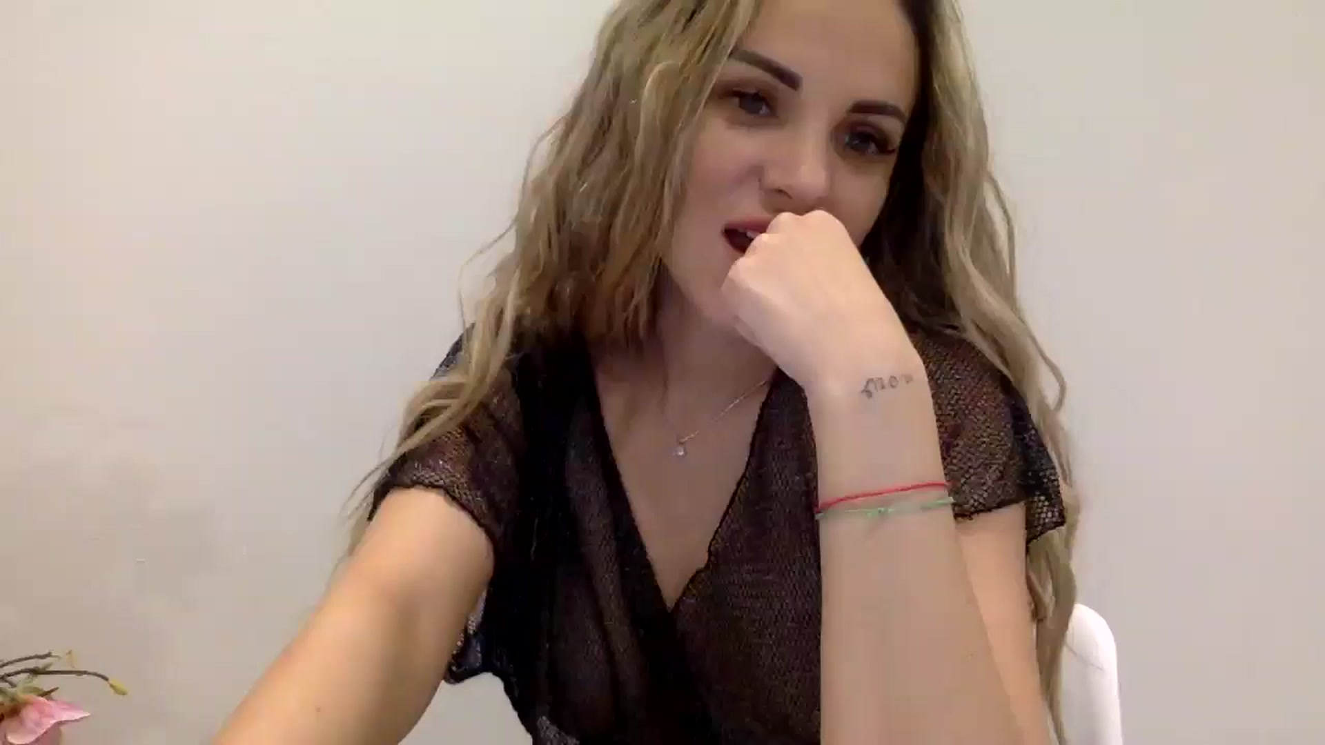 Gallery image thumbnail from Tina_Angel_'s myfreecams stream on, 03/22/2025, 23:08 image 16 of 20