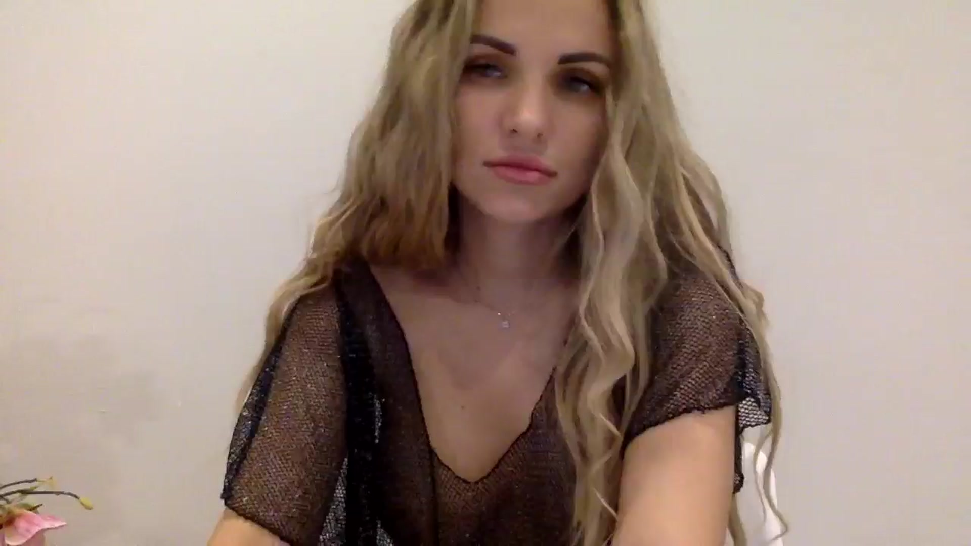 Gallery image thumbnail from Tina_Angel_'s myfreecams stream on, 03/22/2025, 23:24 image 7 of 20