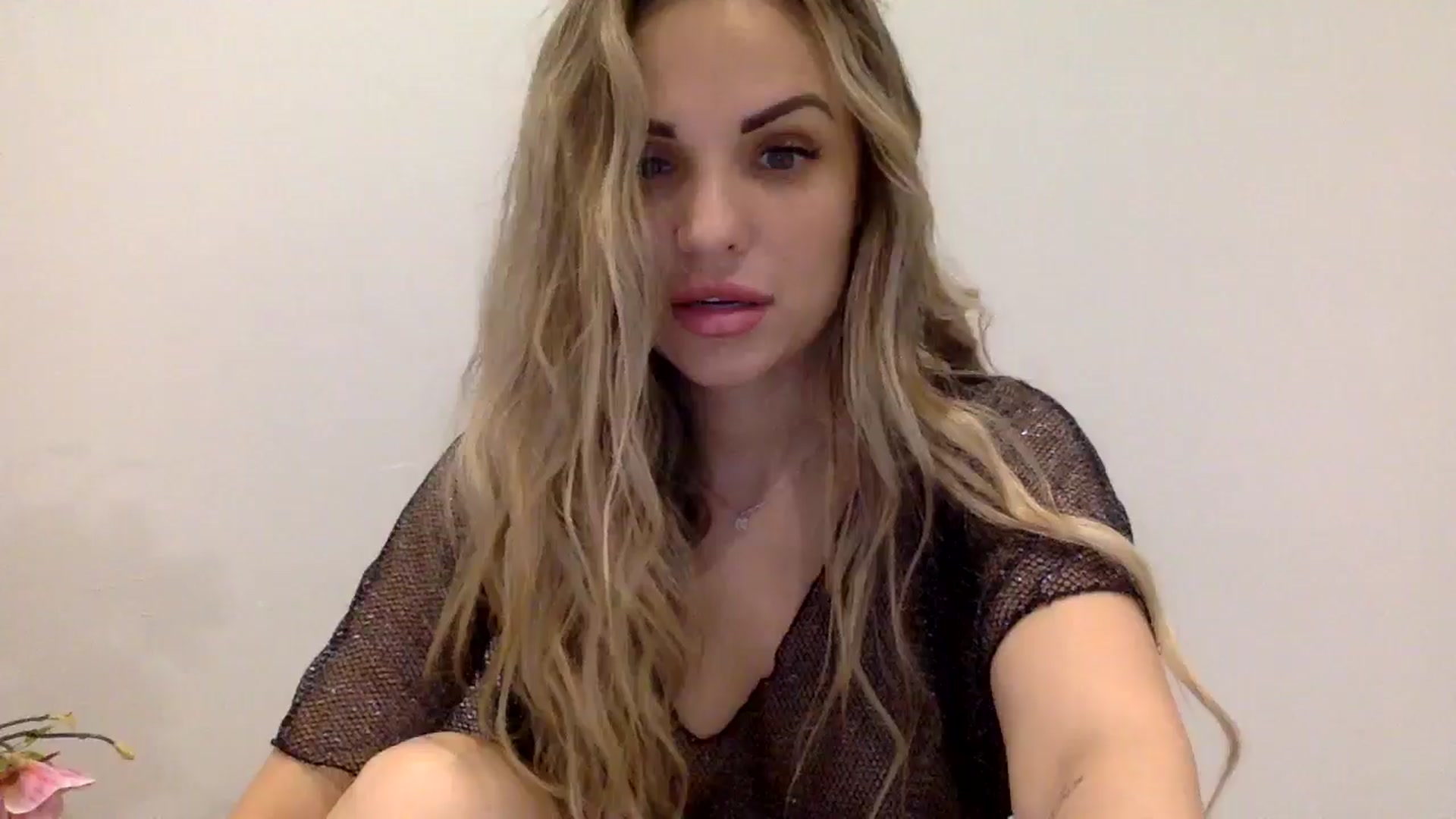 Gallery image thumbnail from Tina_Angel_'s myfreecams stream on, 03/22/2025, 23:58 image 17 of 20