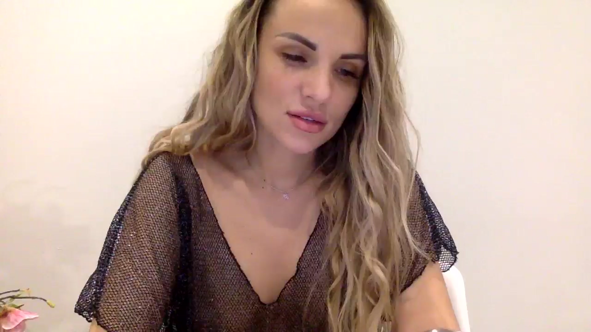 Gallery image thumbnail from Tina_Angel_'s myfreecams stream on, 03/22/2025, 23:58 image 2 of 20