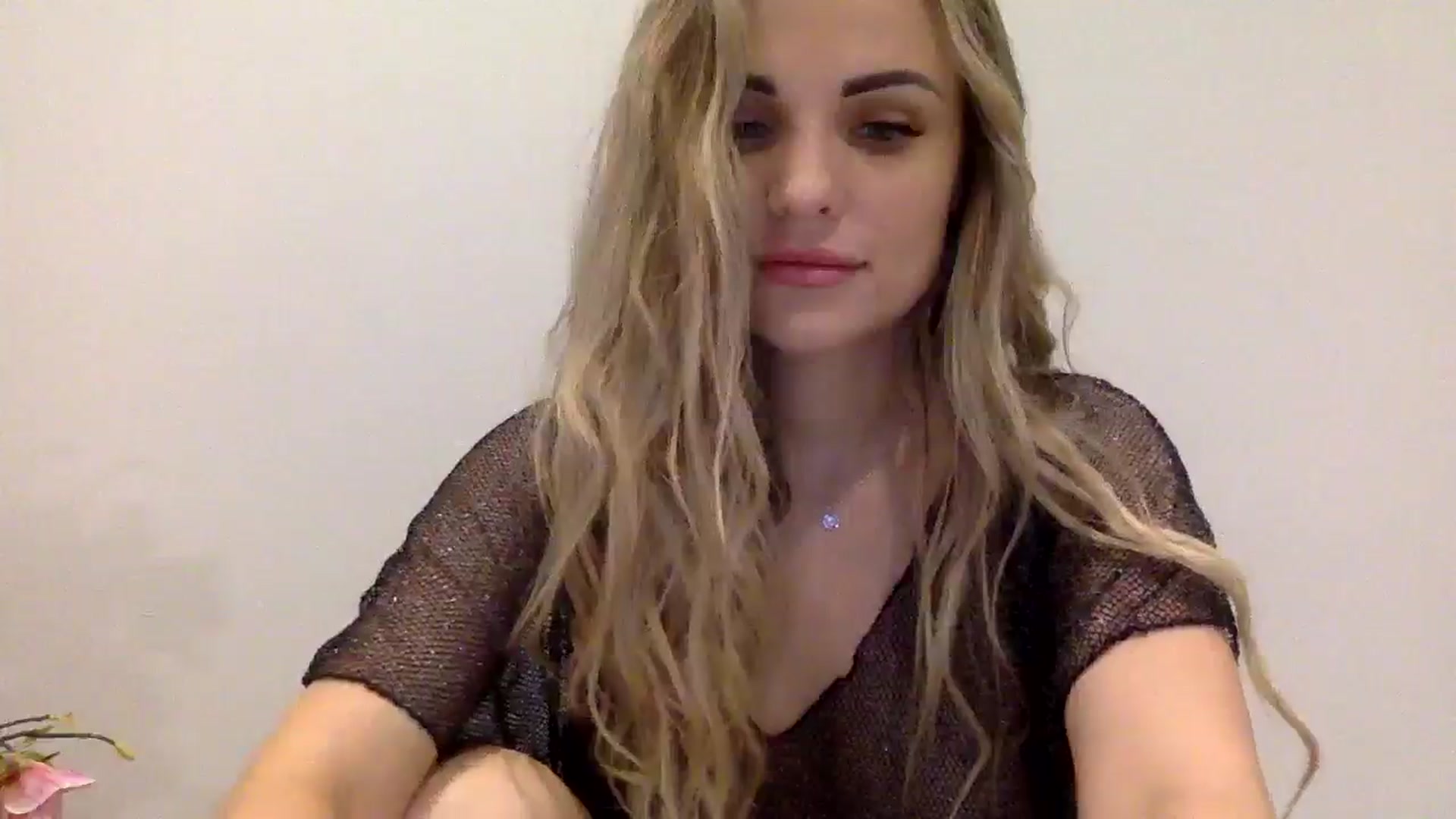 Gallery image thumbnail from Tina_Angel_'s myfreecams stream on, 03/22/2025, 23:58 image 16 of 20