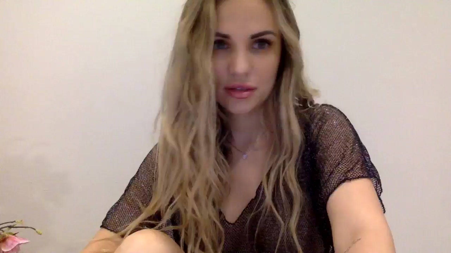 Gallery image thumbnail from Tina_Angel_'s myfreecams stream on, 03/22/2025, 23:58 image 19 of 20