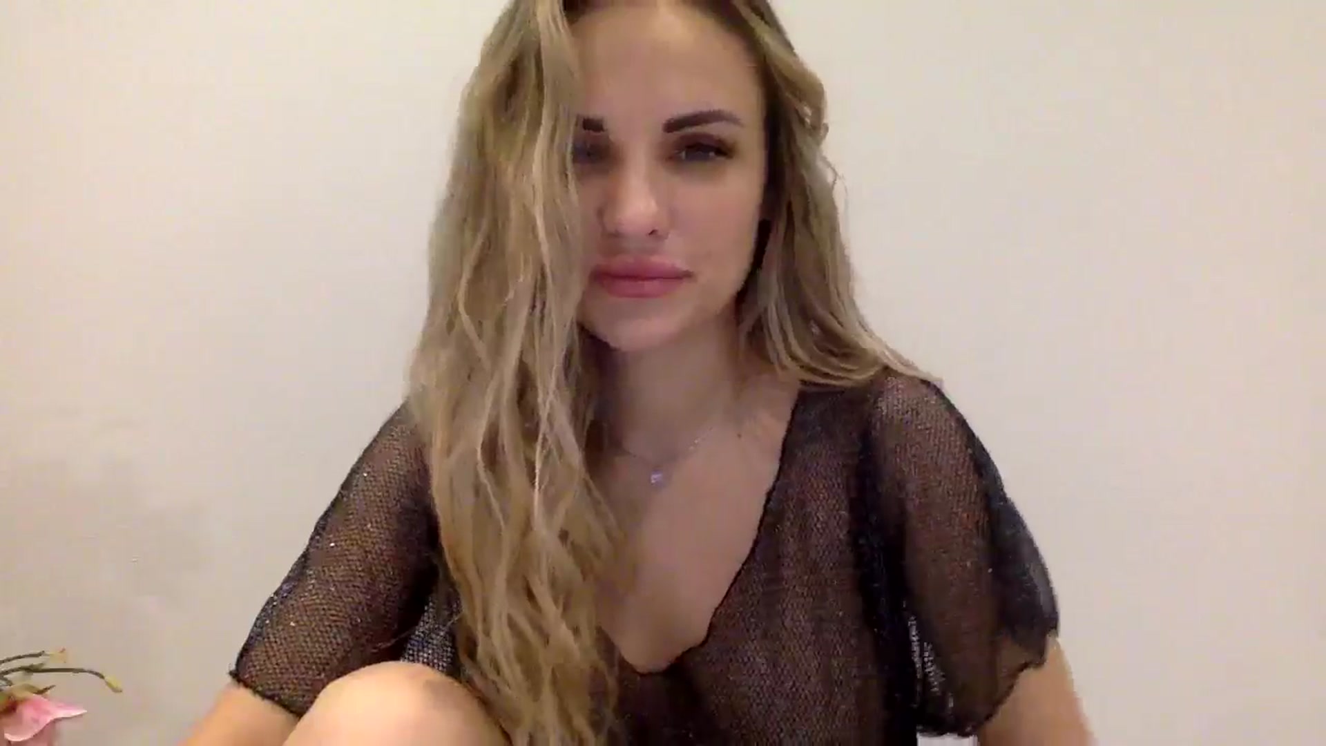 Gallery image thumbnail from Tina_Angel_'s myfreecams stream on, 03/22/2025, 23:58 image 13 of 20