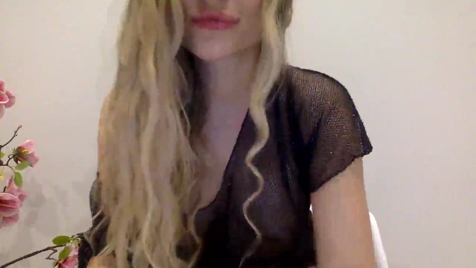 Gallery image thumbnail from Tina_Angel_'s myfreecams stream on, 03/23/2025, 01:28 image 12 of 20