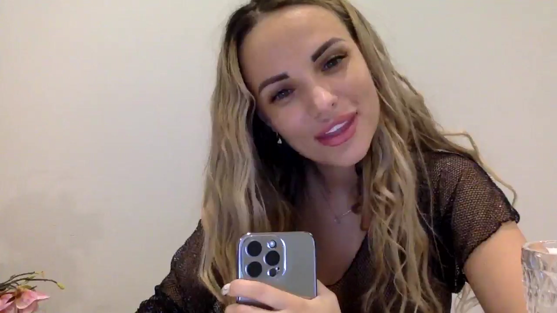 Gallery image thumbnail from Tina_Angel_'s myfreecams stream on, 03/23/2025, 02:03 image 4 of 20