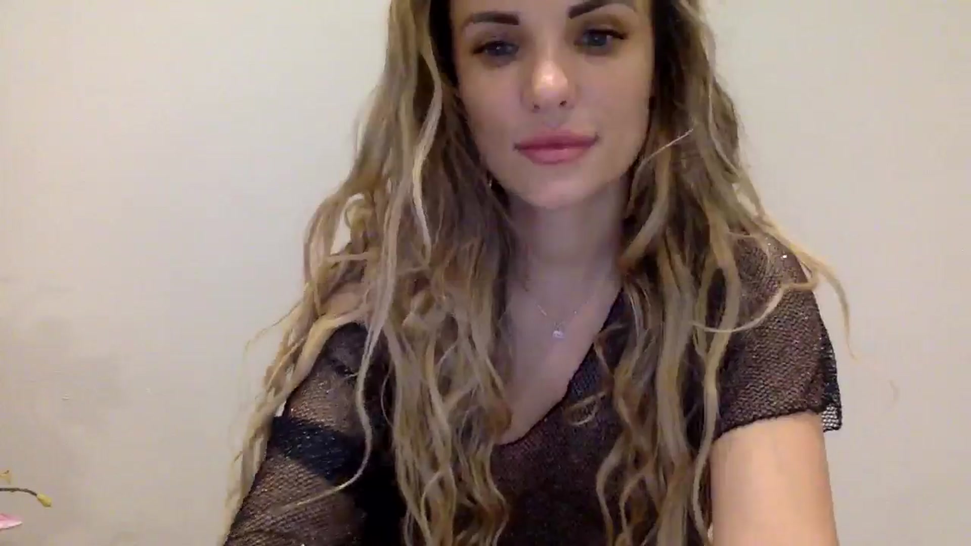 Gallery image thumbnail from Tina_Angel_'s myfreecams stream on, 03/23/2025, 02:28 image 6 of 20