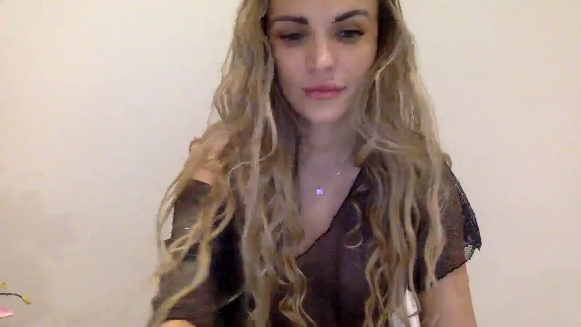 Gallery image thumbnail from Tina_Angel_'s myfreecams stream on, 03/23/2025, 02:28 image 7 of 20