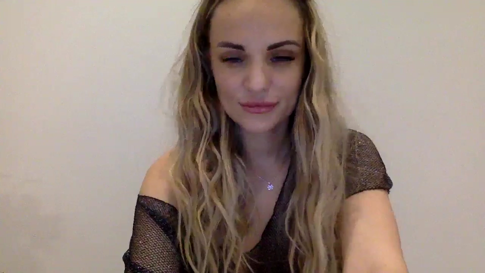 Gallery image thumbnail from Tina_Angel_'s myfreecams stream on, 03/23/2025, 02:28 image 16 of 20