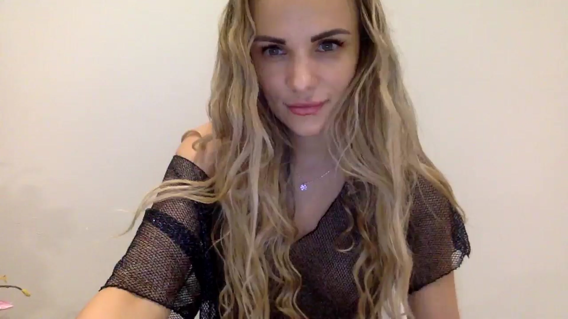 Gallery image thumbnail from Tina_Angel_'s myfreecams stream on, 03/23/2025, 02:28 image 8 of 20