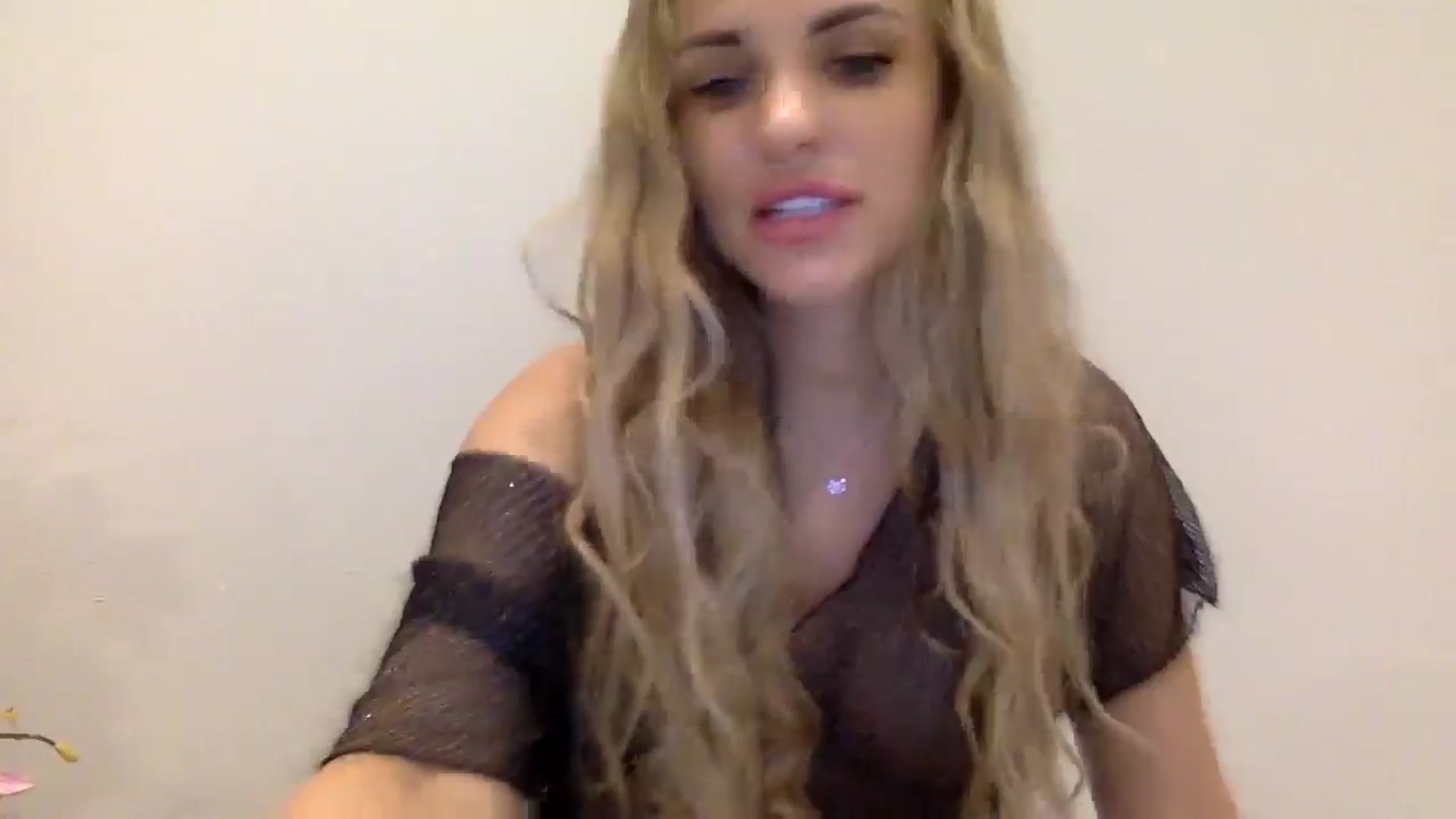 Gallery image thumbnail from Tina_Angel_'s myfreecams stream on, 03/23/2025, 02:28 image 11 of 20