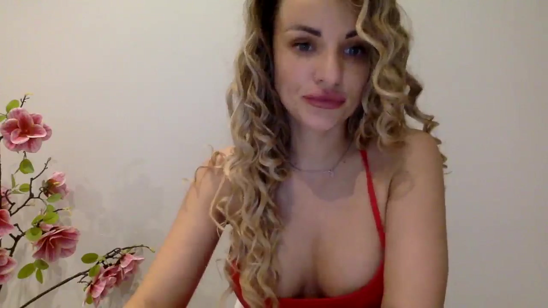 Gallery image thumbnail from Tina_Angel_'s myfreecams stream on, 03/30/2025, 22:06 image 5 of 20
