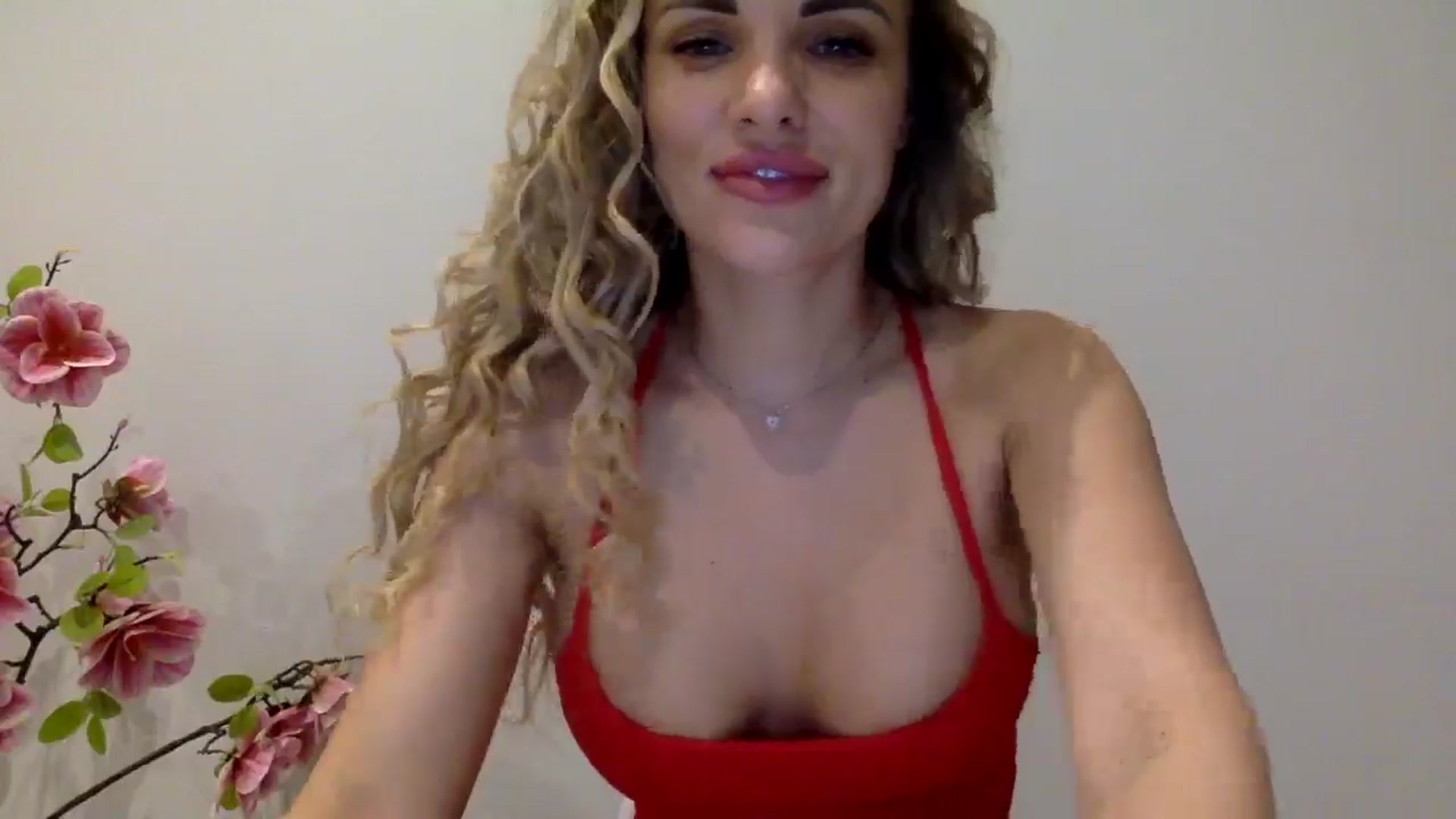 Gallery image thumbnail from Tina_Angel_'s myfreecams stream on, 03/30/2025, 22:43 image 4 of 20
