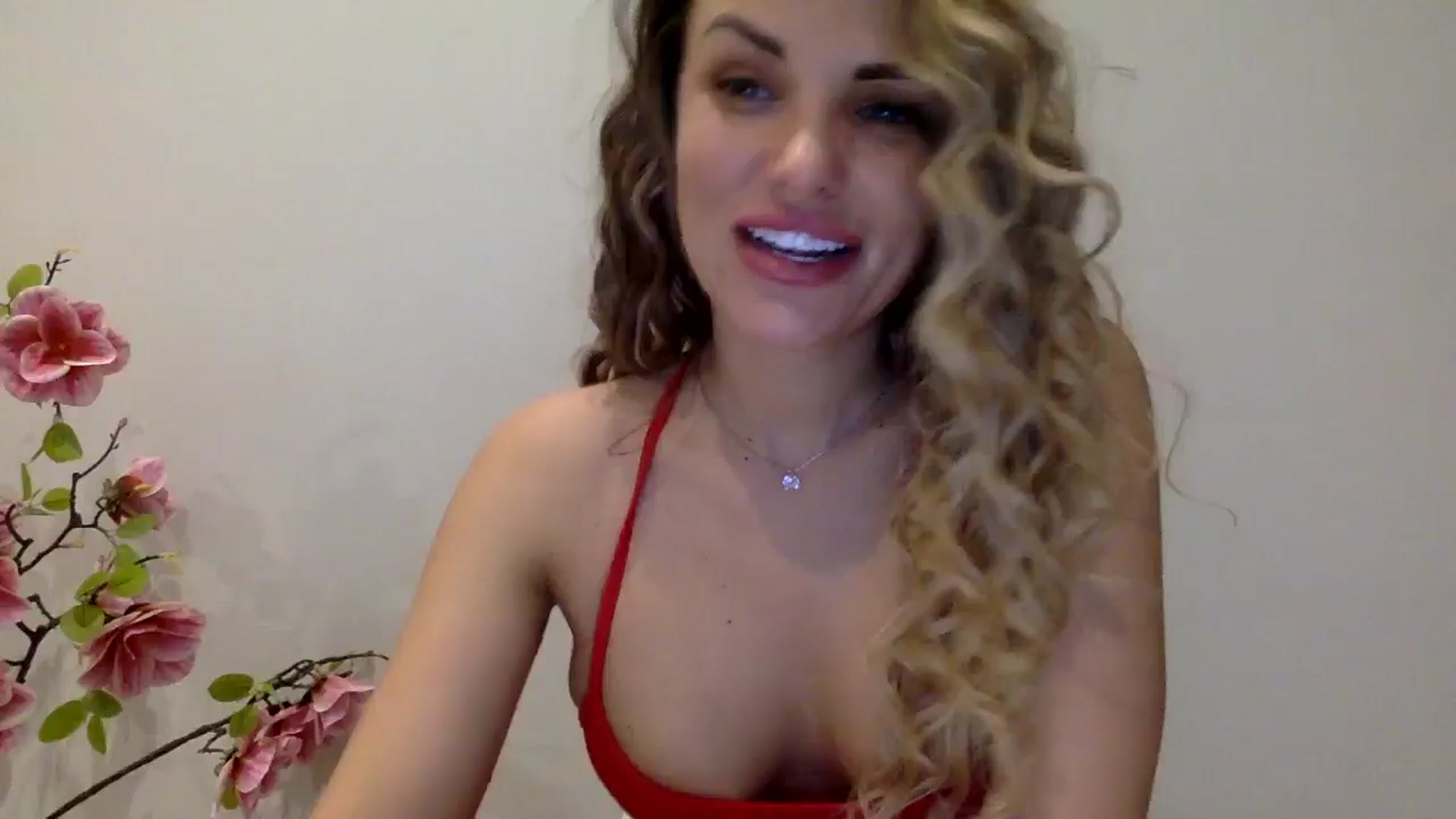 Gallery image thumbnail from Tina_Angel_'s myfreecams stream on, 03/30/2025, 22:43 image 3 of 20