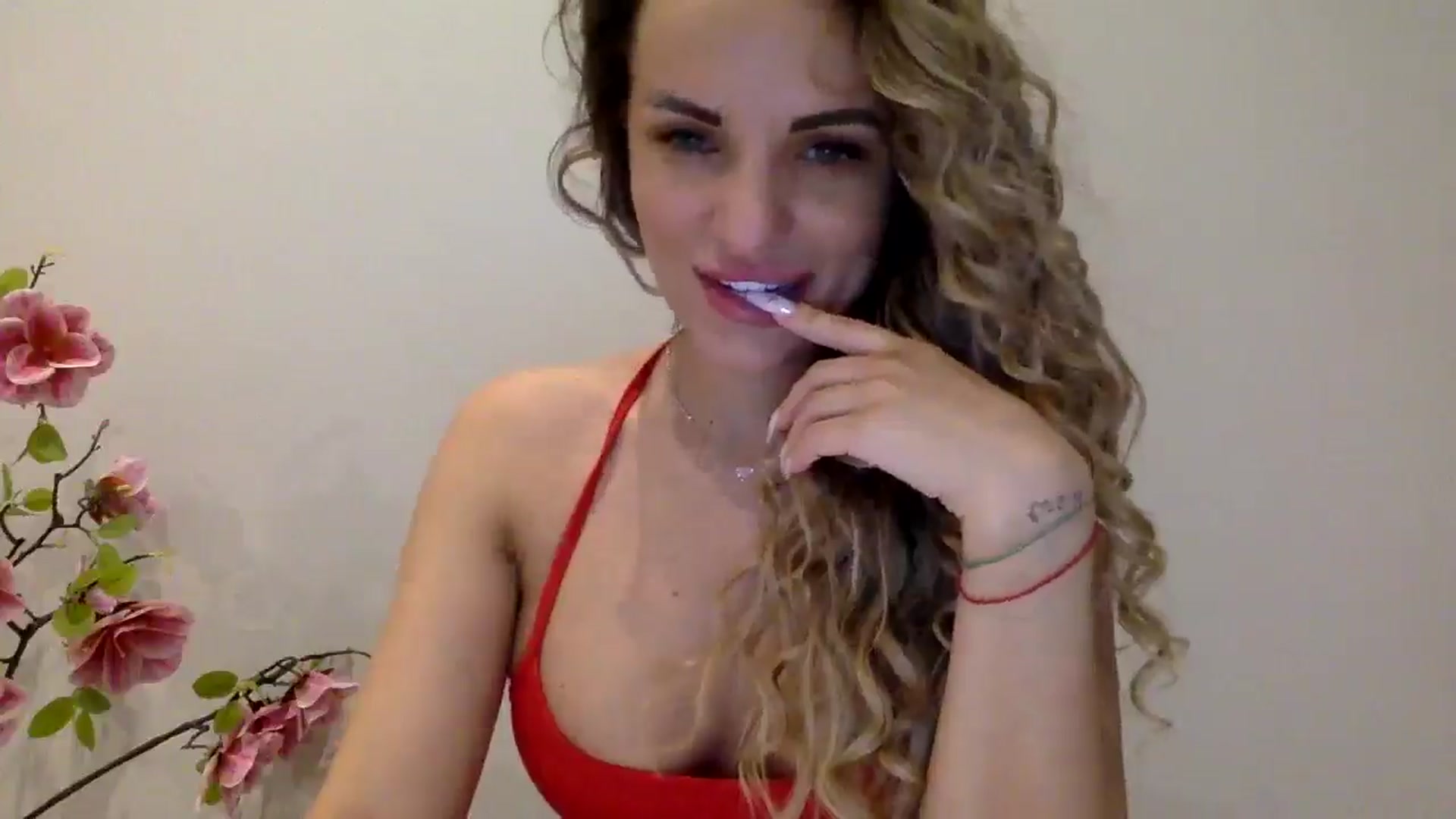 Gallery image thumbnail from Tina_Angel_'s myfreecams stream on, 03/30/2025, 22:56 image 6 of 20