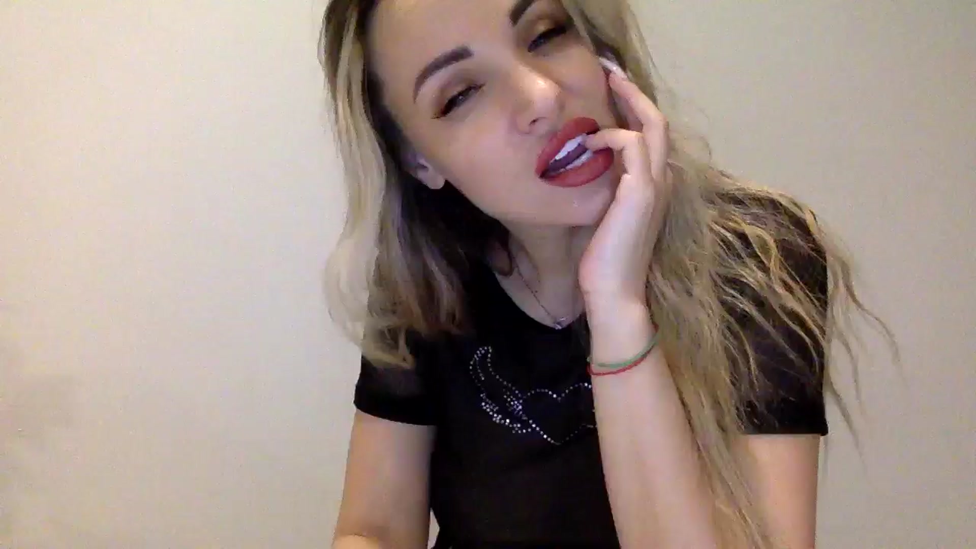 Gallery image thumbnail from Tina_Angel_'s myfreecams stream on, 04/07/2025, 20:28 image 15 of 20