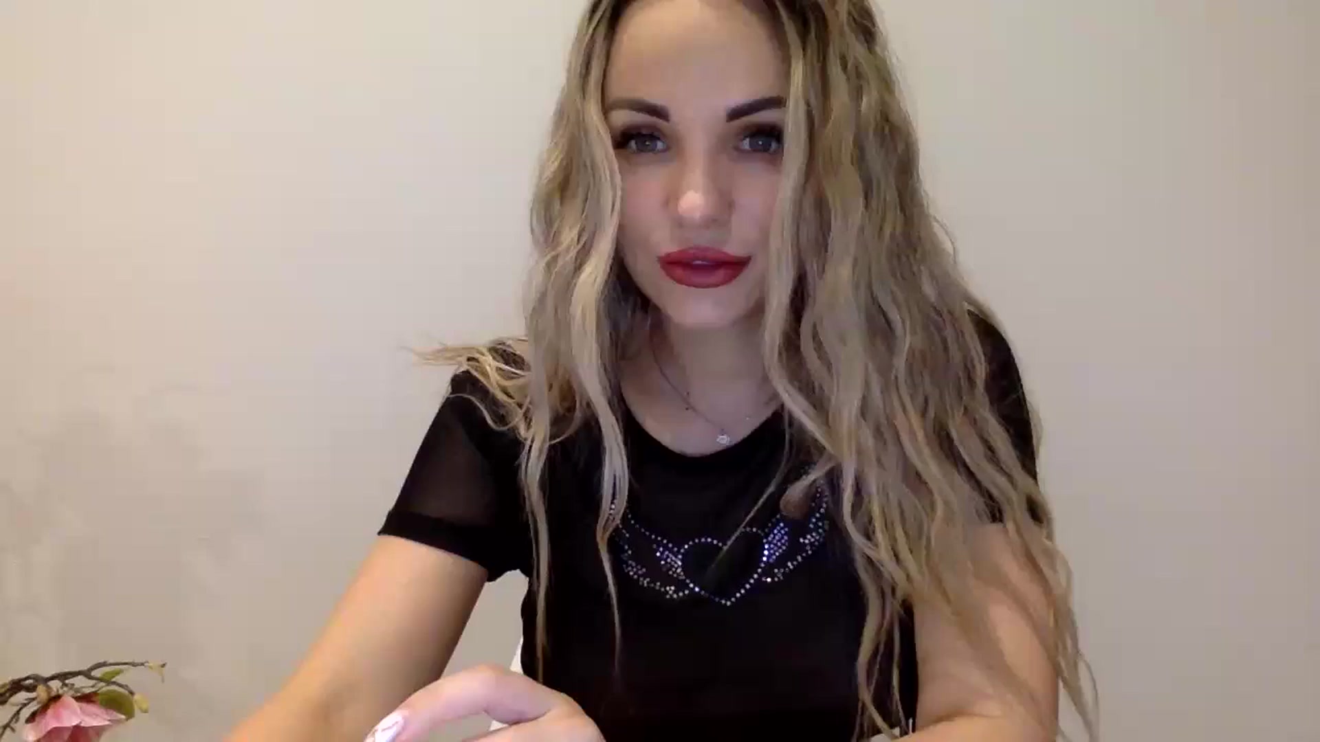 Gallery image thumbnail from Tina_Angel_'s myfreecams stream on, 04/07/2025, 21:34 image 11 of 20