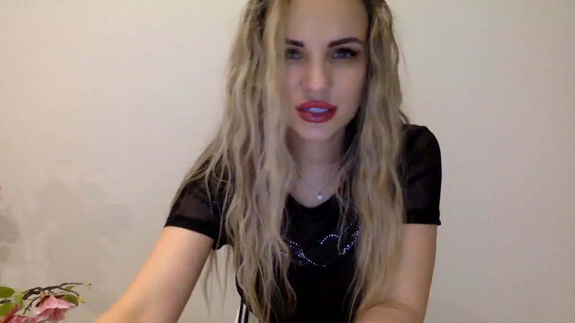 Gallery image thumbnail from Tina_Angel_'s myfreecams stream on, 04/07/2025, 22:07 image 20 of 20