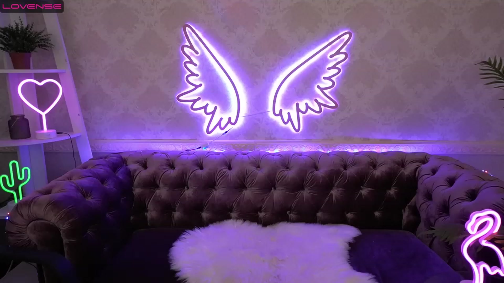 Gallery image thumbnail from Tina_LovMe's myfreecams stream on, 04/12/2023, 16:00 image 17 of 20