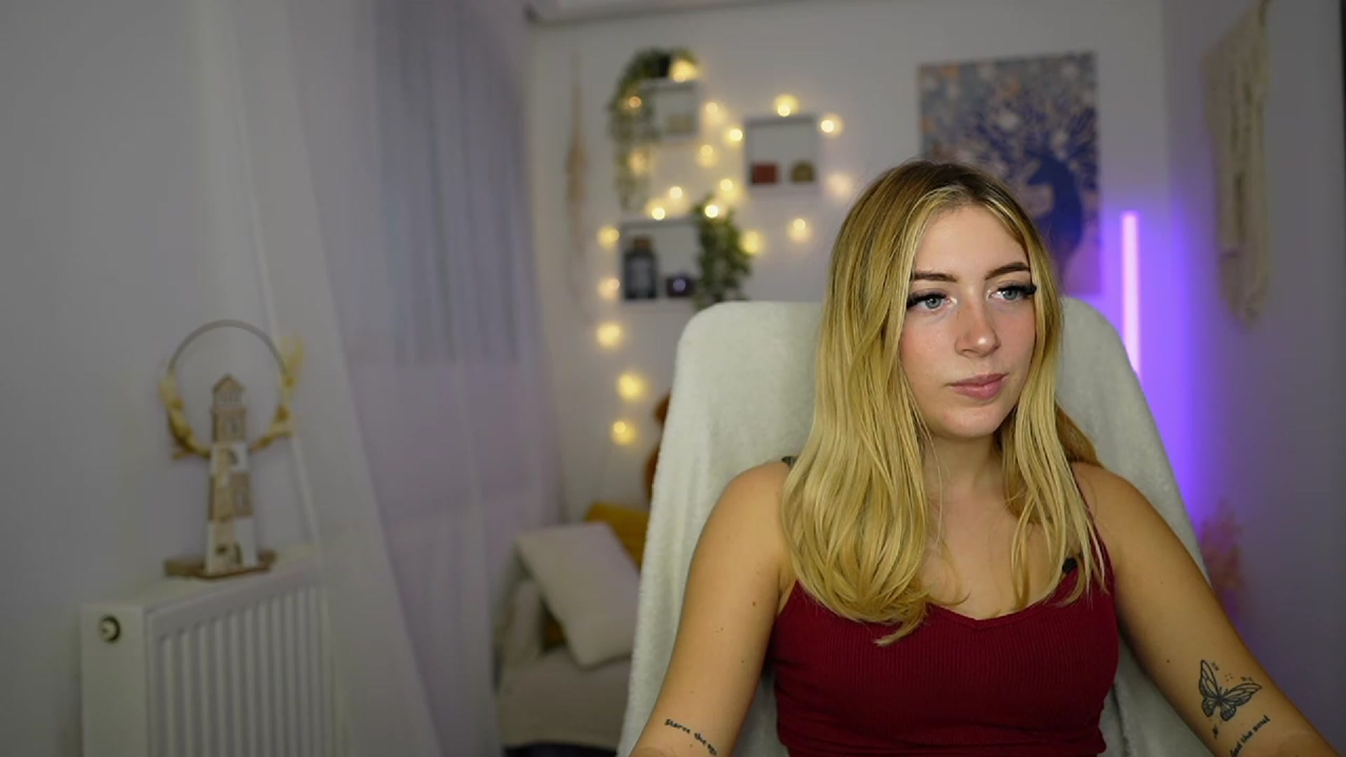 Gallery image thumbnail from Tina_Nappi18's myfreecams stream on, 10/10/2023, 15:16 image 16 of 20