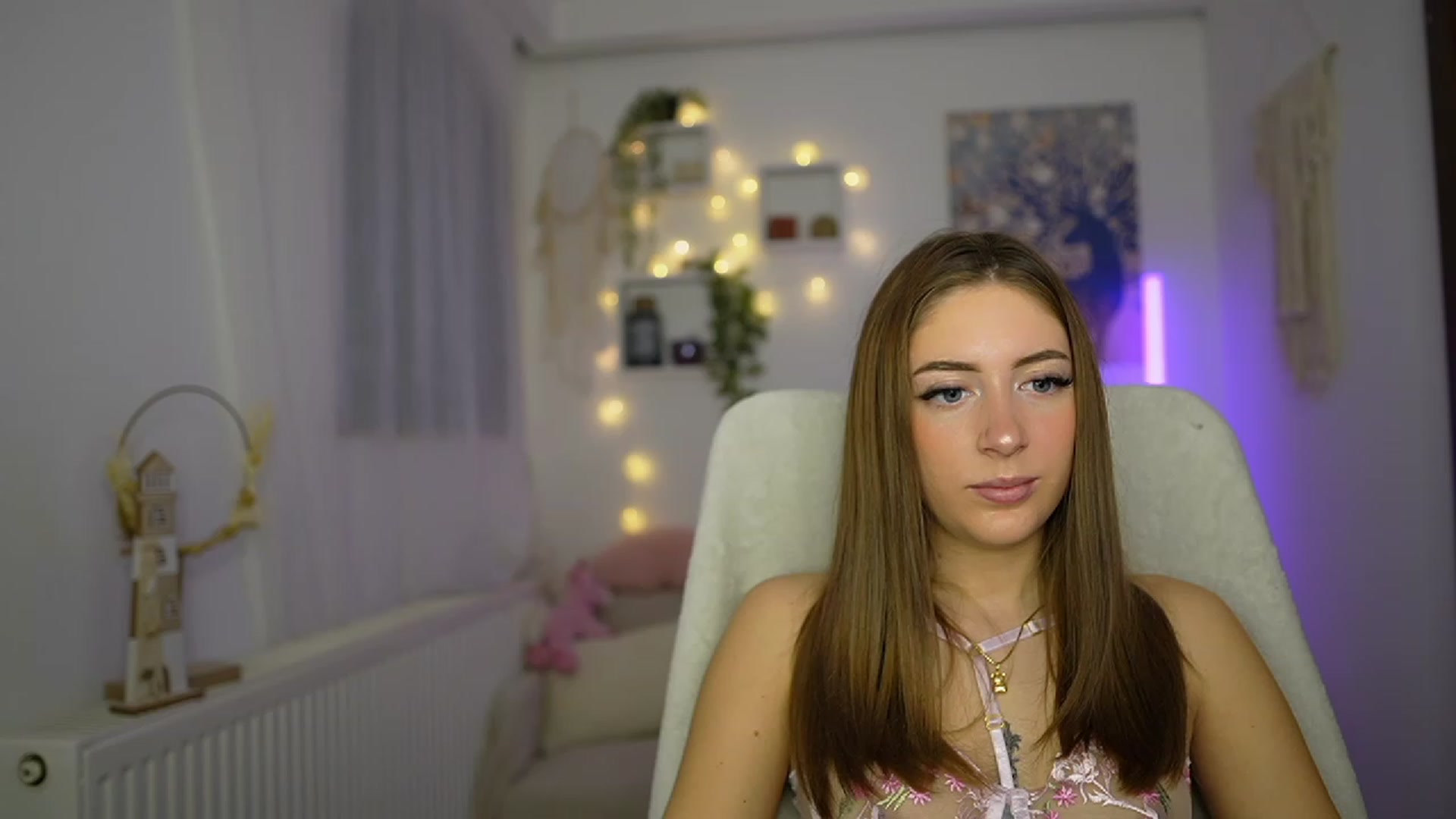 Gallery image thumbnail from Tina_Nappi18's myfreecams stream on, 11/16/2023, 14:47 image 20 of 20