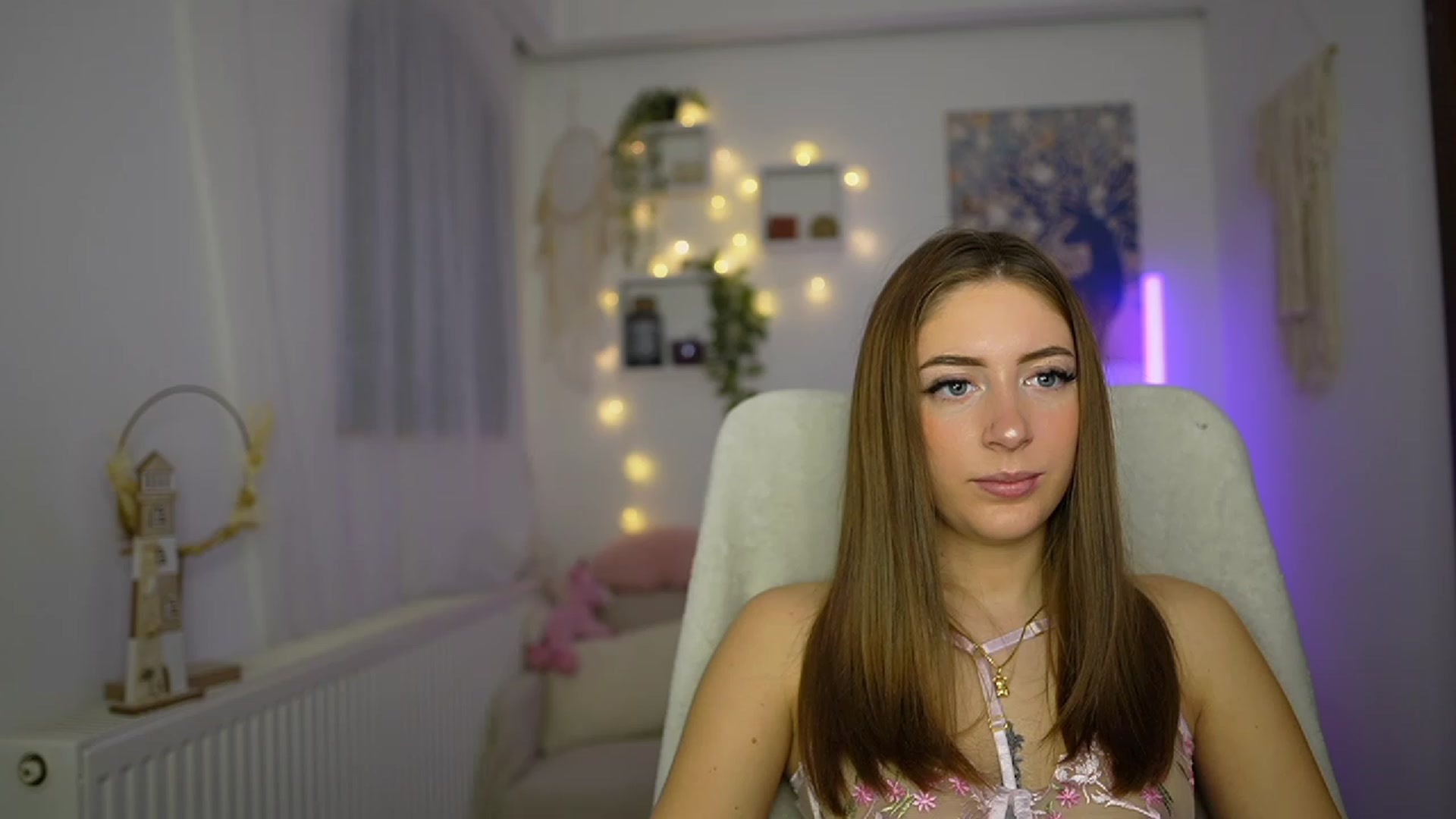 Gallery image thumbnail from Tina_Nappi18's myfreecams stream on, 11/16/2023, 14:47 image 18 of 20