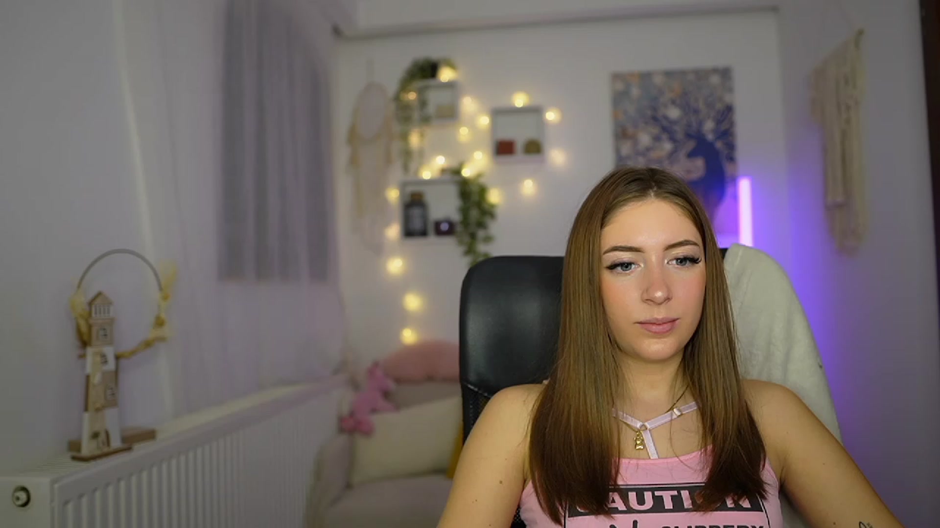 Gallery image thumbnail from Tina_Nappi18's myfreecams stream on, 11/16/2023, 16:02 image 17 of 20