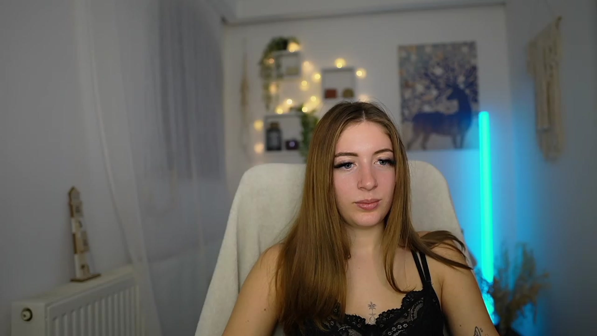 Gallery image thumbnail from Tina_Nappi18's myfreecams stream on, 11/26/2023, 18:41 image 18 of 20