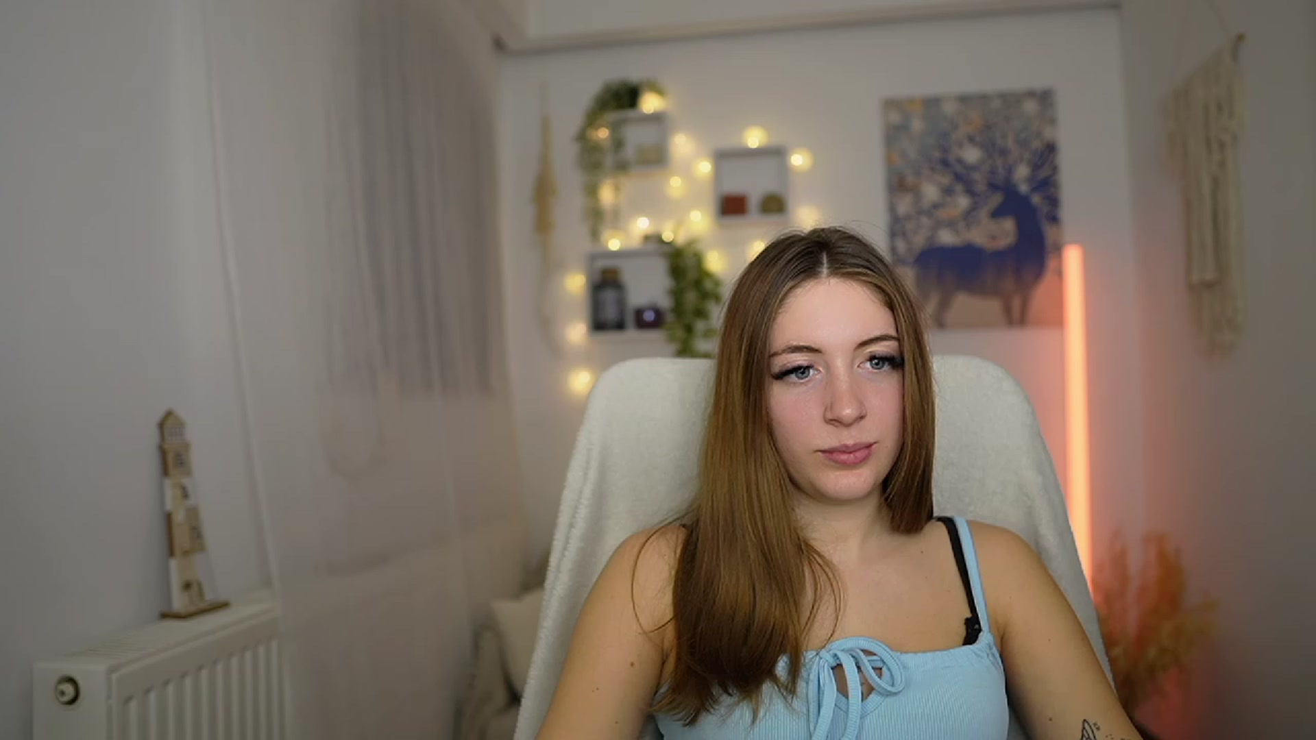 Gallery image thumbnail from Tina_Nappi18's myfreecams stream on, 11/27/2023, 16:14 image 11 of 20