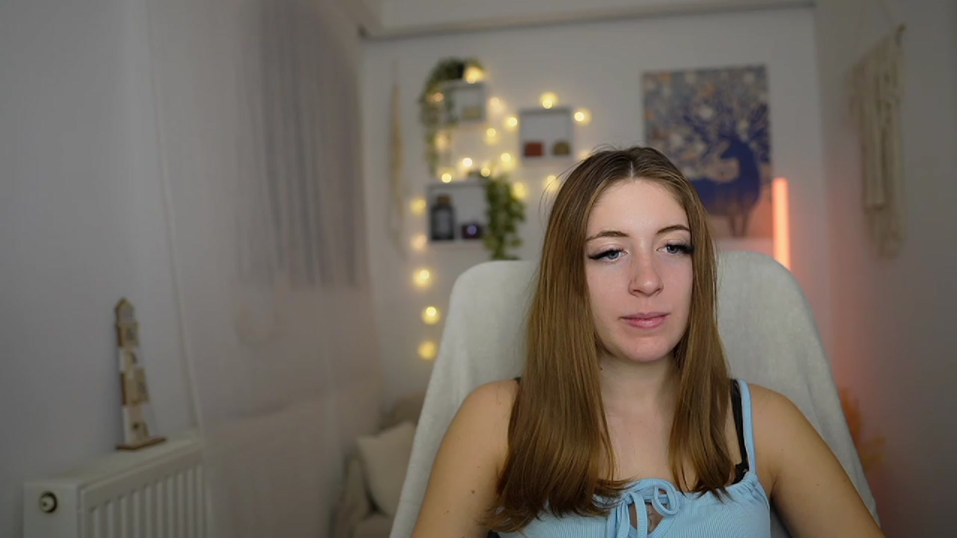 Gallery image thumbnail from Tina_Nappi18's myfreecams stream on, 11/27/2023, 17:54 image 8 of 20