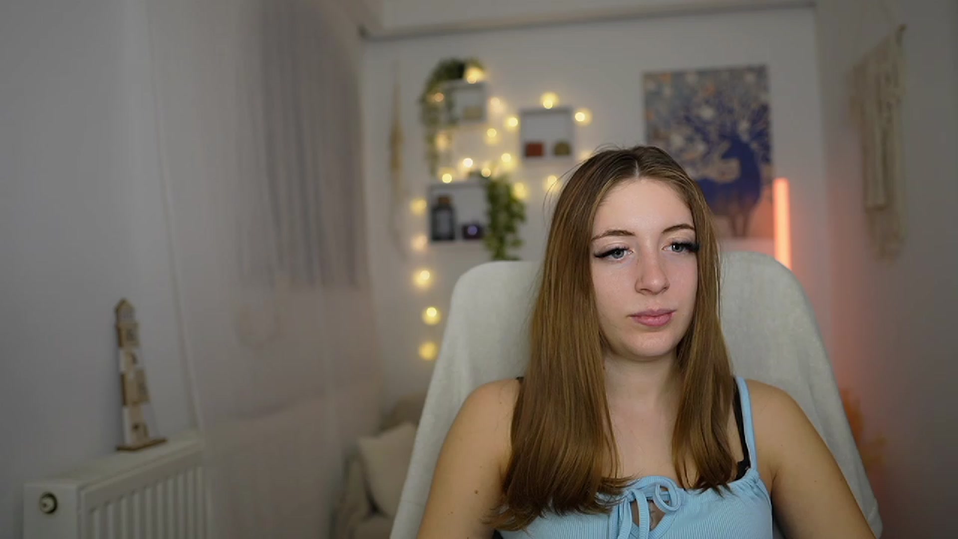 Gallery image thumbnail from Tina_Nappi18's myfreecams stream on, 11/27/2023, 17:54 image 7 of 20