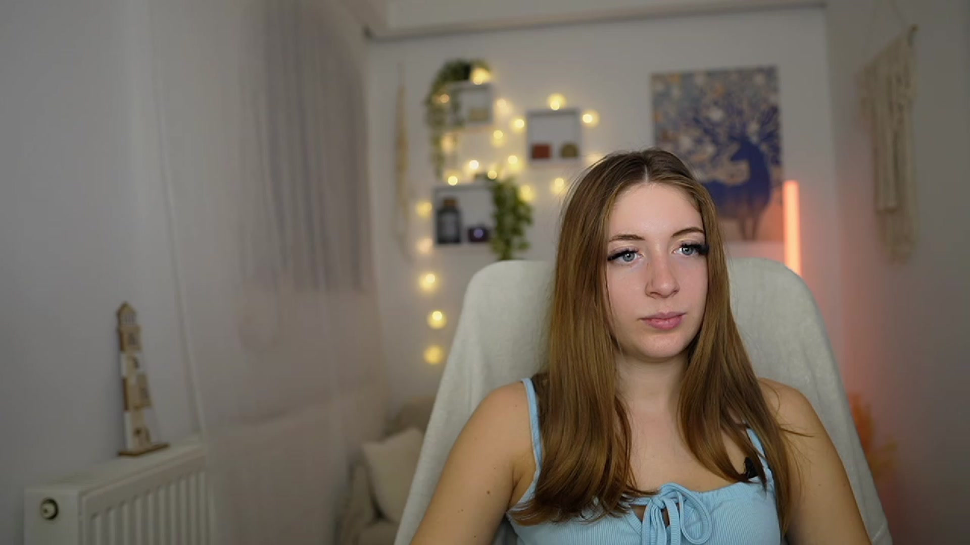 Gallery image thumbnail from Tina_Nappi18's myfreecams stream on, 11/27/2023, 18:38 image 6 of 20