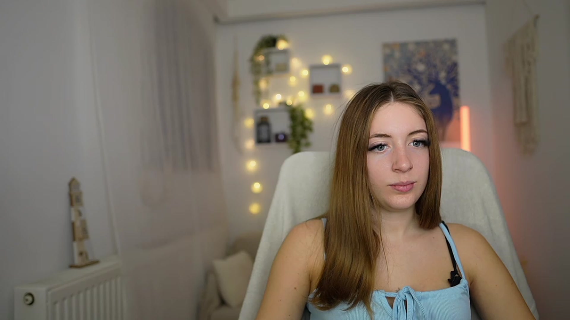 Gallery image thumbnail from Tina_Nappi18's myfreecams stream on, 11/27/2023, 18:38 image 19 of 20