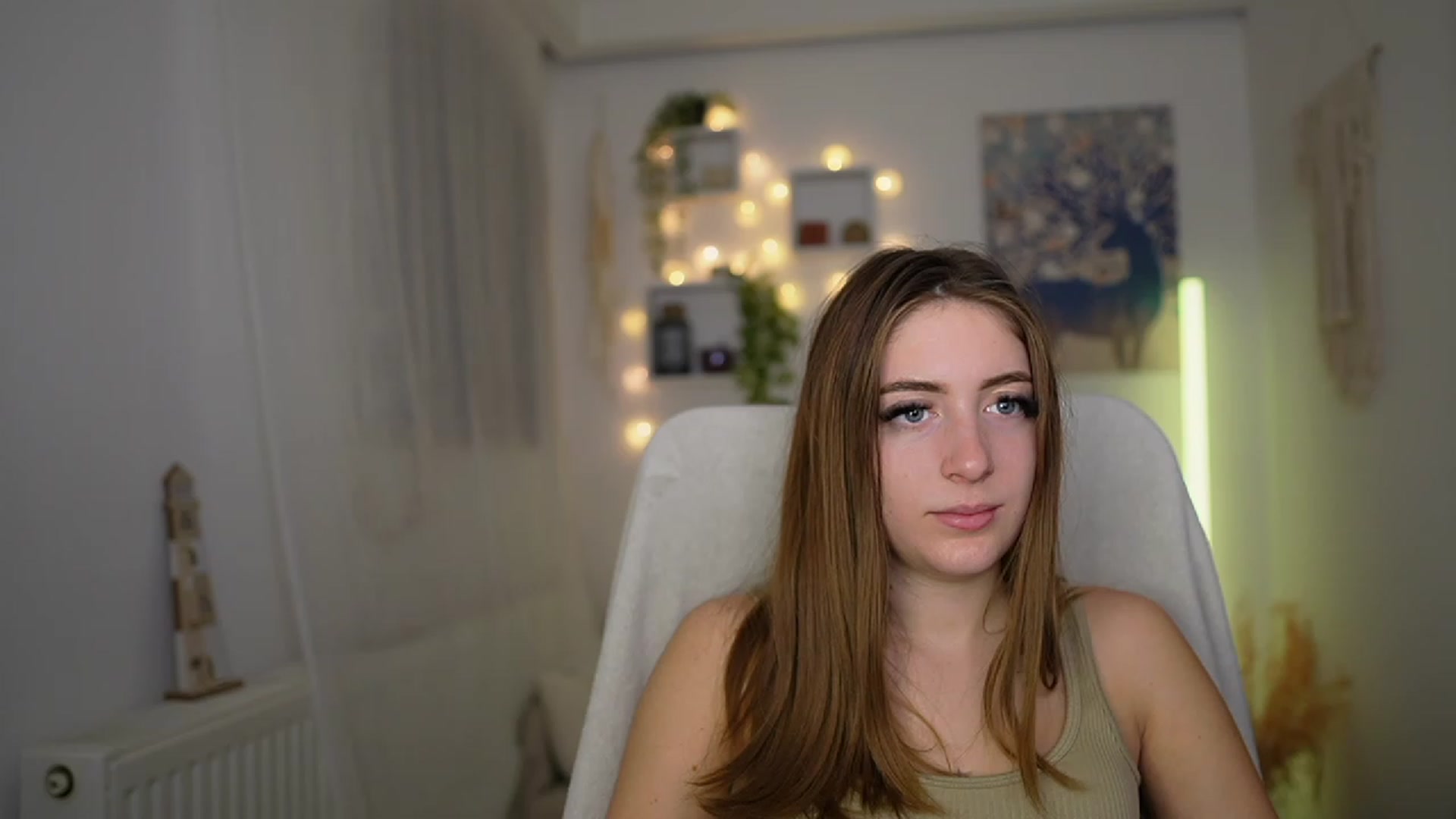 Gallery image thumbnail from Tina_Nappi18's myfreecams stream on, 11/29/2023, 18:34 image 10 of 20