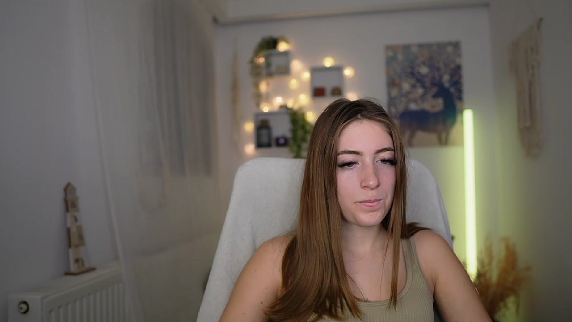 Gallery image thumbnail from Tina_Nappi18's myfreecams stream on, 11/29/2023, 18:34 image 4 of 20