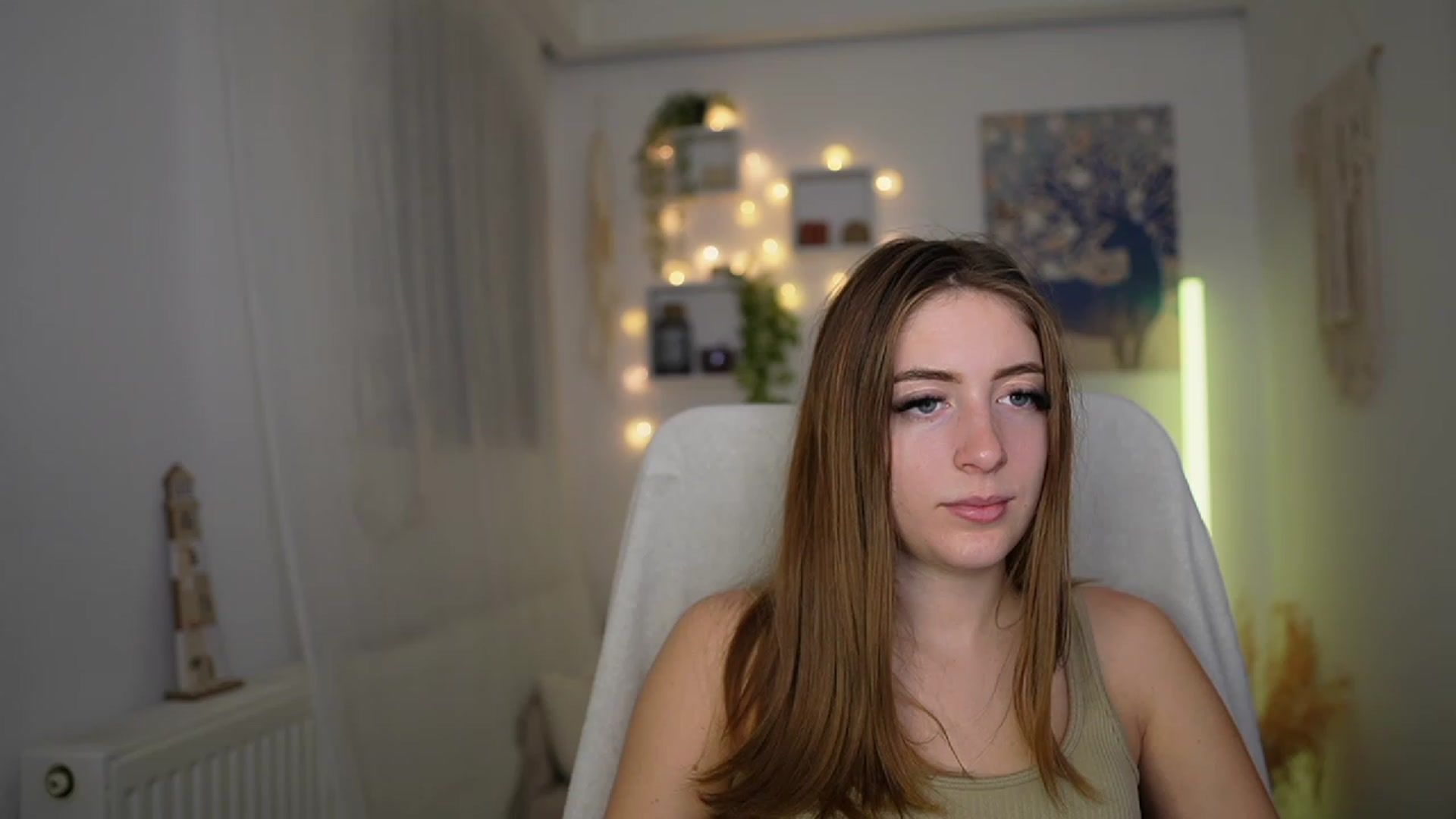 Gallery image thumbnail from Tina_Nappi18's myfreecams stream on, 11/29/2023, 18:34 image 8 of 20