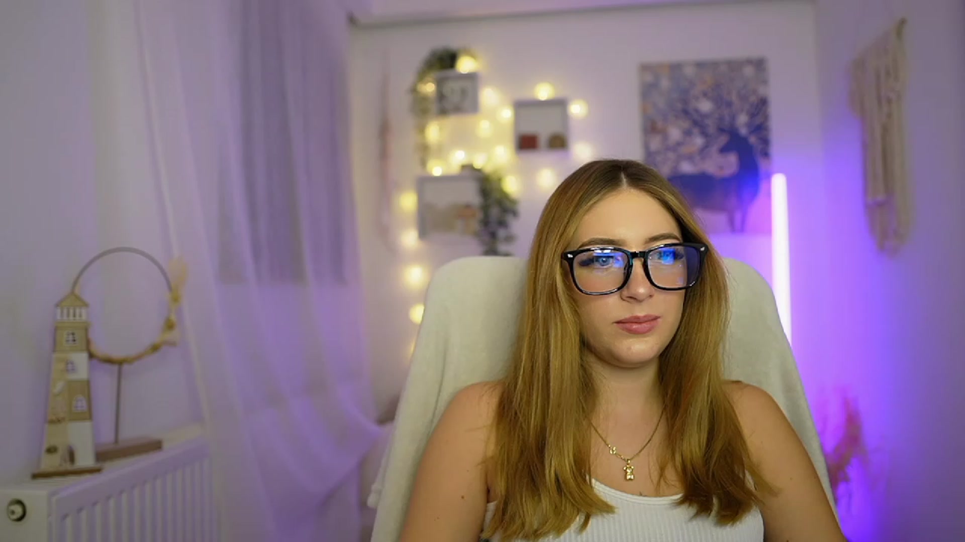 Gallery image thumbnail from Tina_Nappi18's myfreecams stream on, 12/29/2023, 15:54 image 20 of 20