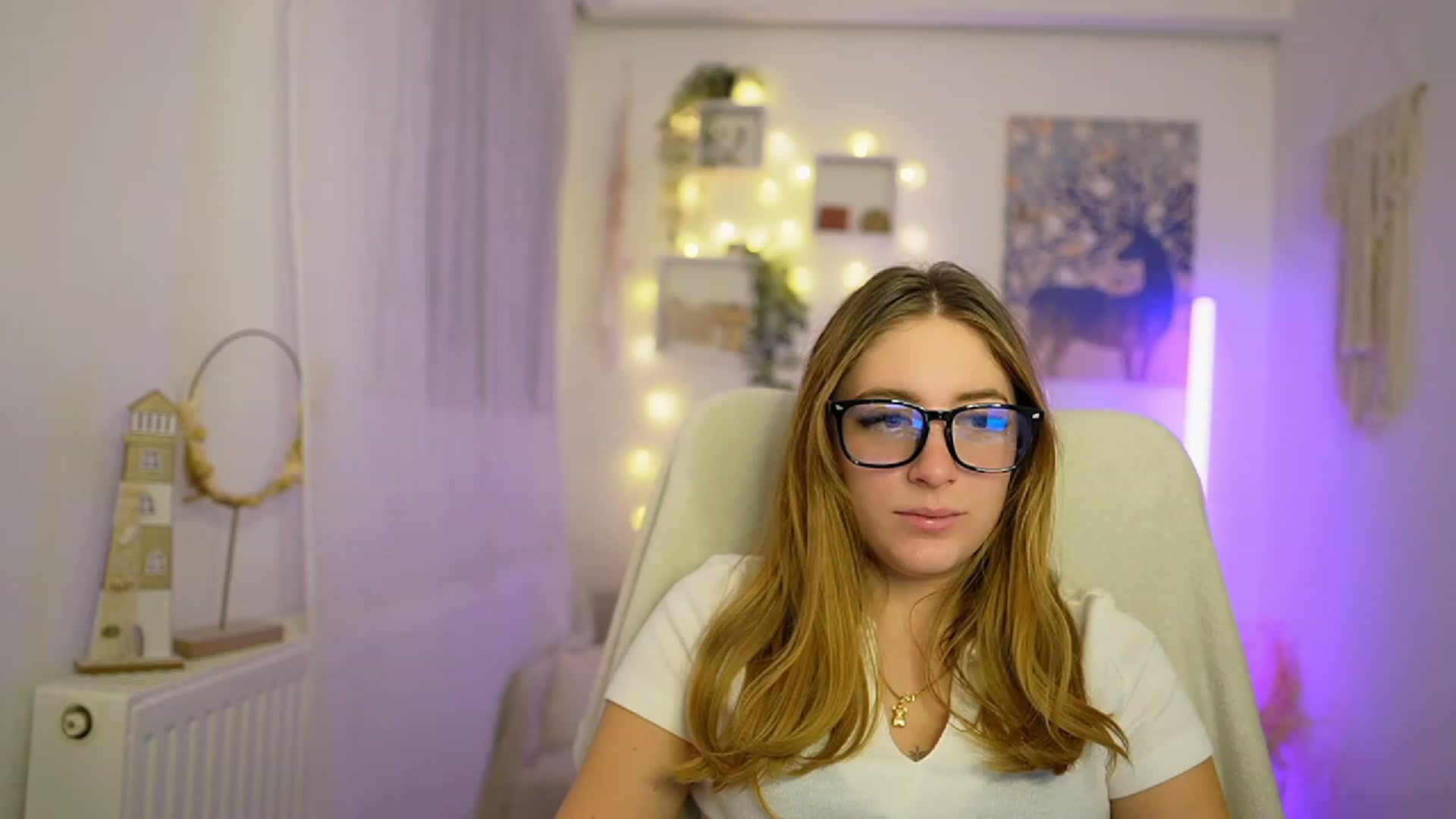 Gallery image thumbnail from Tina_Nappi18's myfreecams stream on, 01/05/2024, 15:45 image 2 of 20