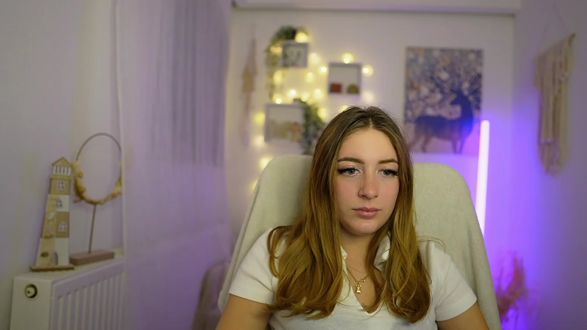 Gallery image thumbnail from Tina_Nappi18's myfreecams stream on, 01/05/2024, 16:30 image 2 of 20