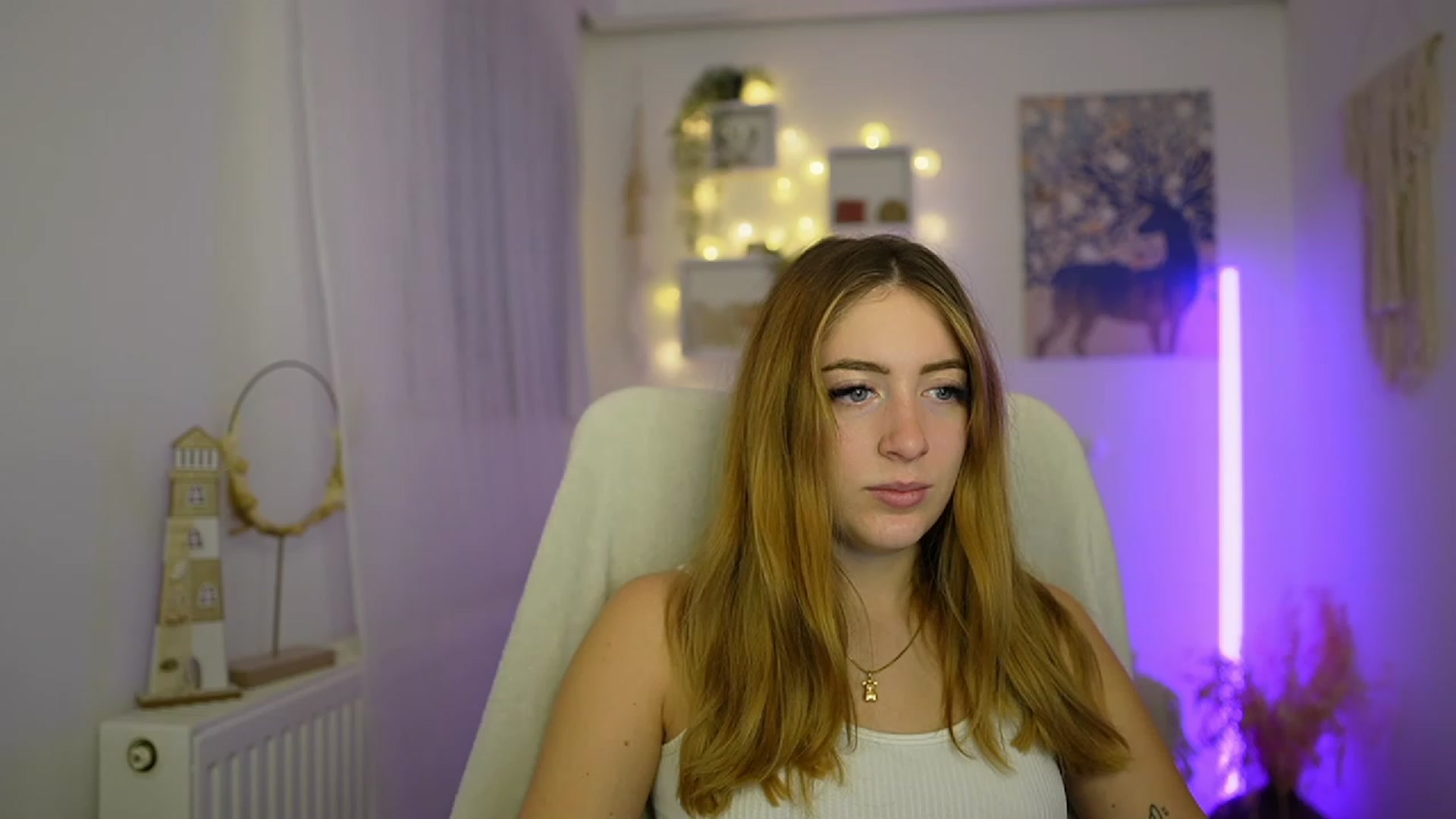 Gallery image thumbnail from Tina_Nappi18's myfreecams stream on, 01/07/2024, 14:57 image 9 of 20