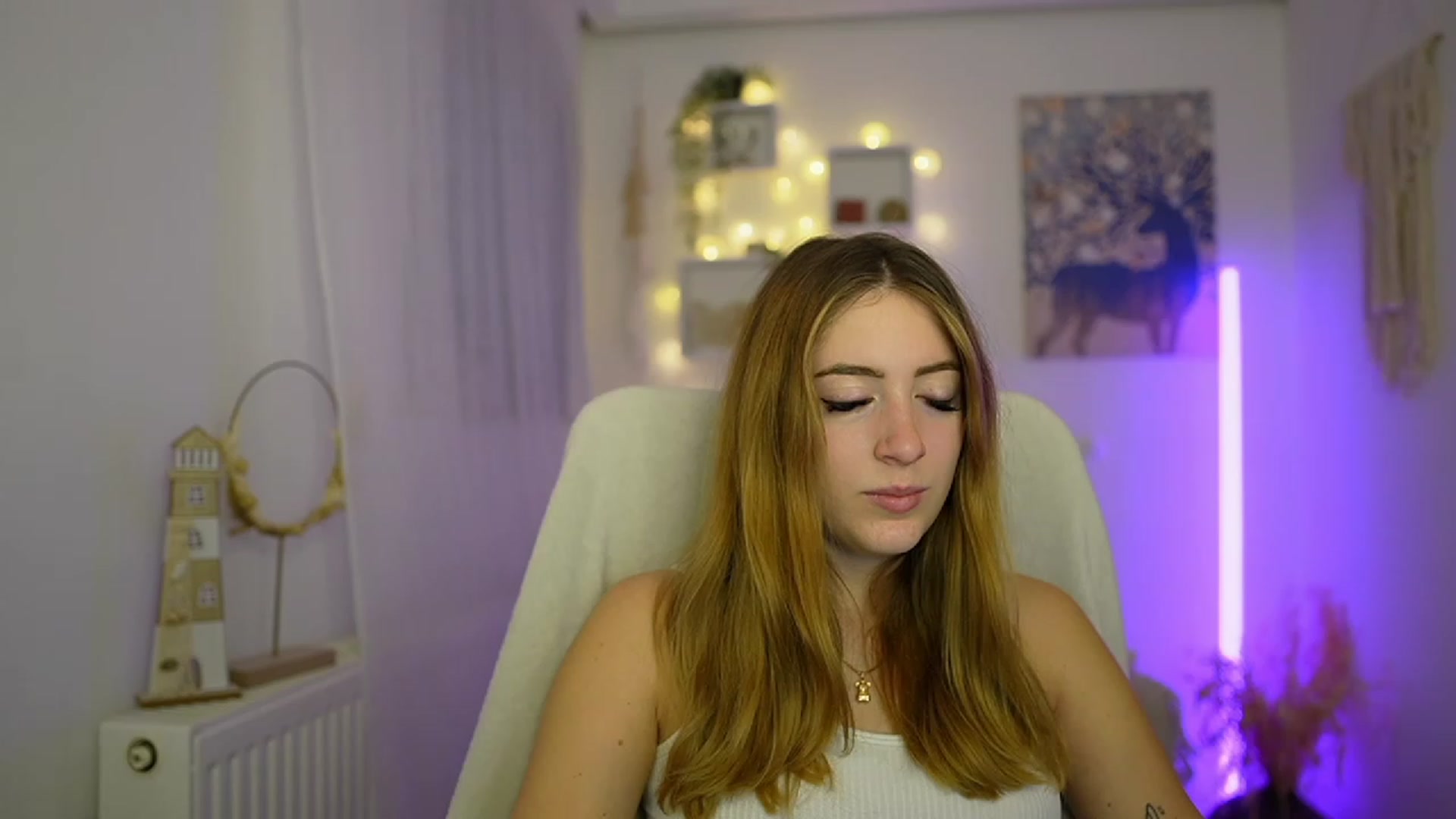 Gallery image thumbnail from Tina_Nappi18's myfreecams stream on, 01/07/2024, 14:57 image 7 of 20