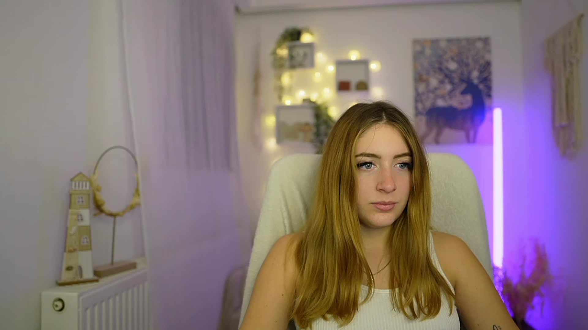 Gallery image thumbnail from Tina_Nappi18's myfreecams stream on, 01/07/2024, 18:05 image 6 of 20