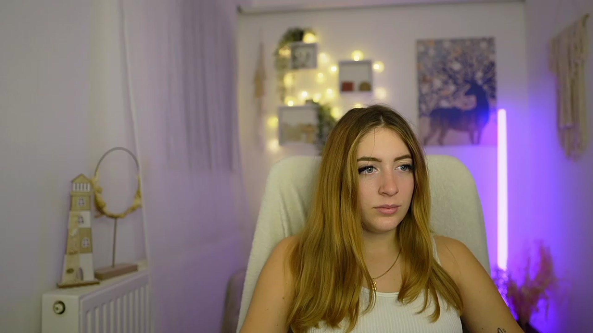 Gallery image thumbnail from Tina_Nappi18's myfreecams stream on, 01/07/2024, 18:05 image 17 of 20