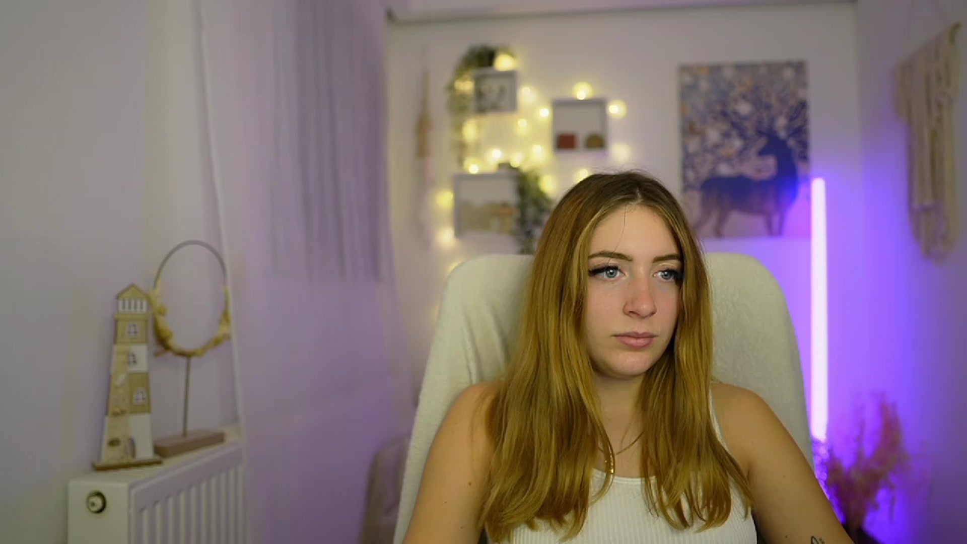 Gallery image thumbnail from Tina_Nappi18's myfreecams stream on, 01/07/2024, 18:05 image 8 of 20