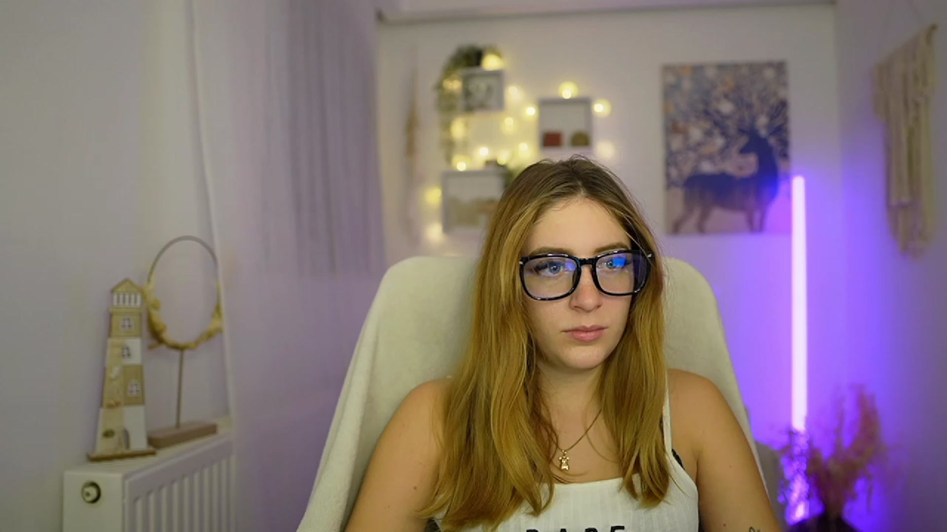 Gallery image thumbnail from Tina_Nappi18's myfreecams stream on, 01/08/2024, 18:46 image 8 of 20